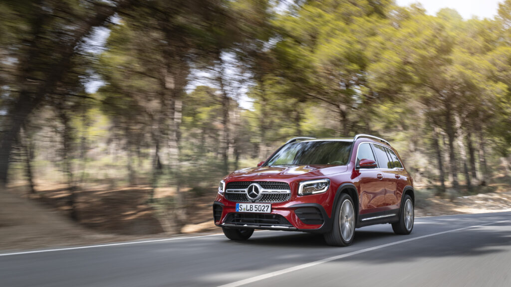 MERCEDES BENZ GLB