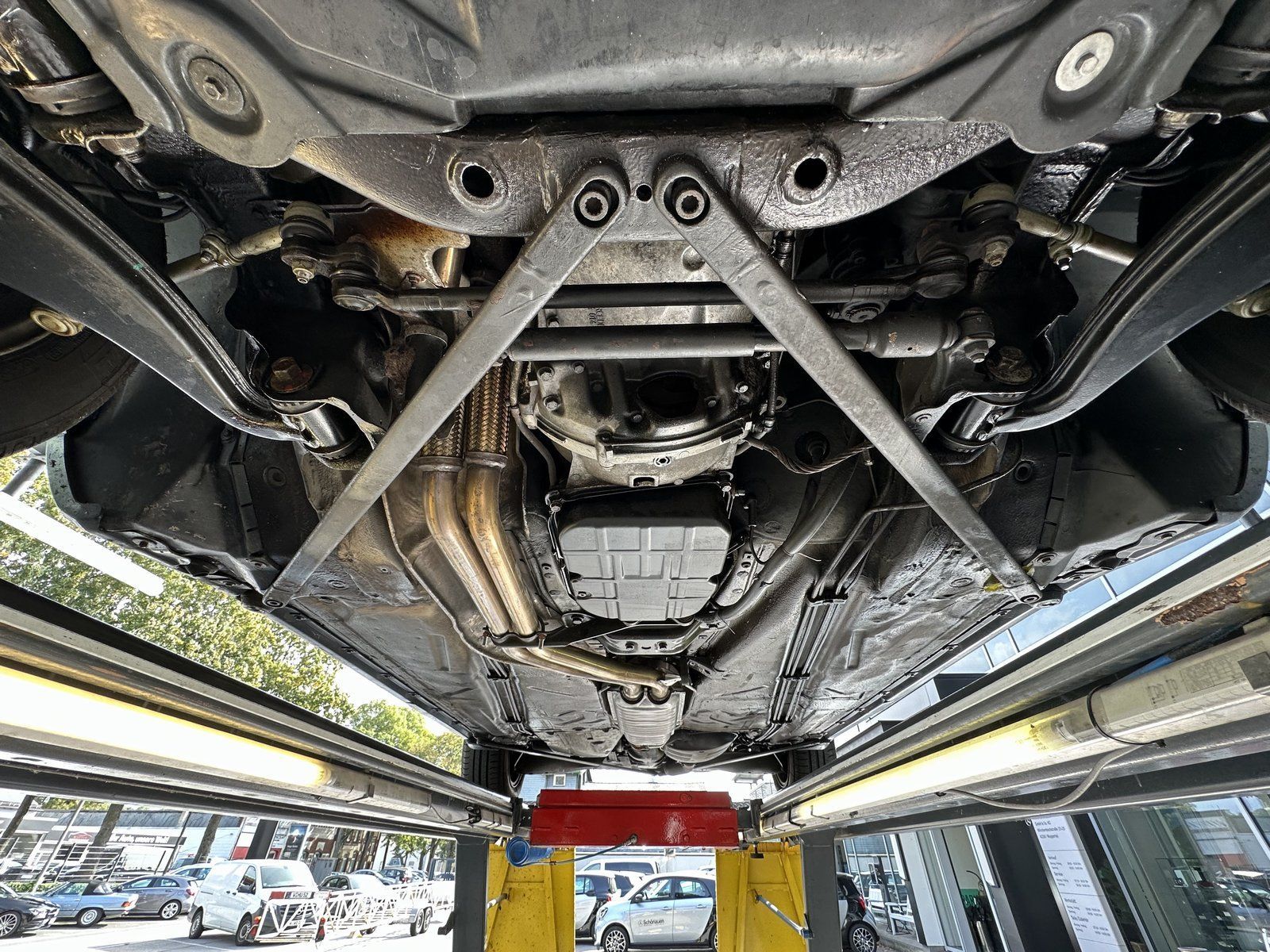 Fahrzeugabbildung Mercedes-Benz E 320 Cabriolet LEDER KLIMA SITZHEIZUNG