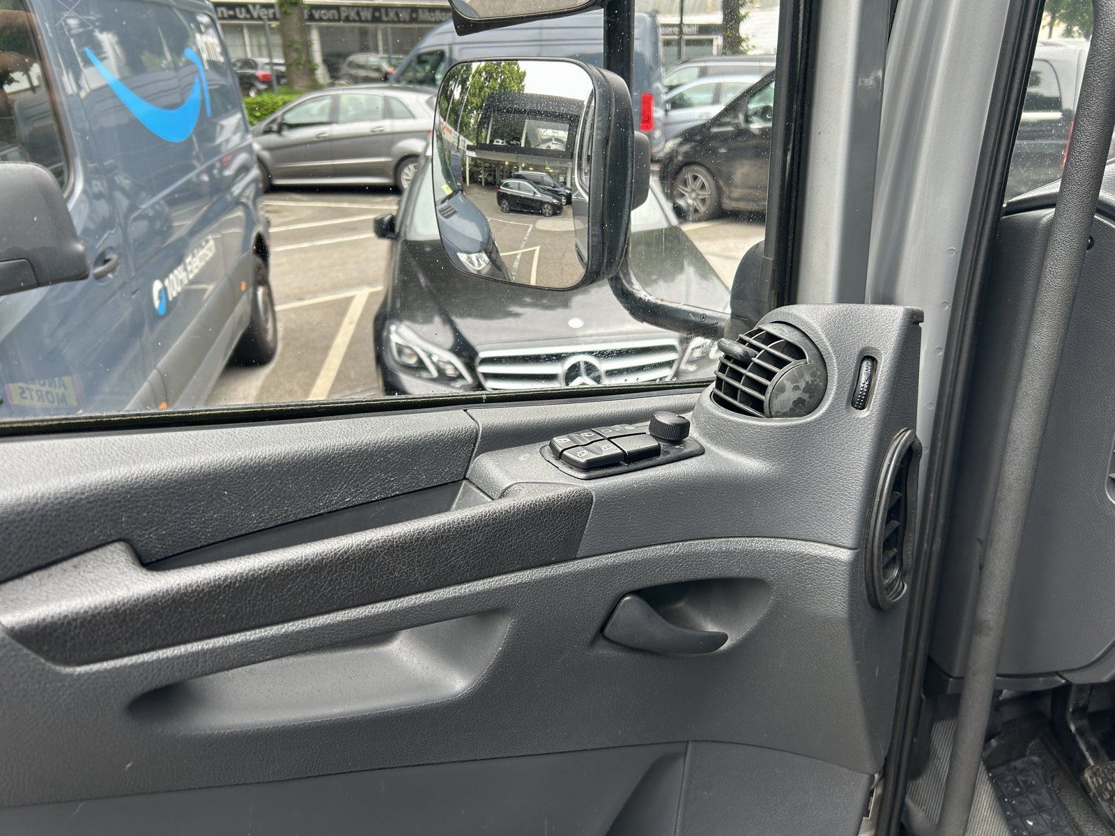 Fahrzeugabbildung Mercedes-Benz Atego 816 4x2 Luftfederung Standheizung LDBW