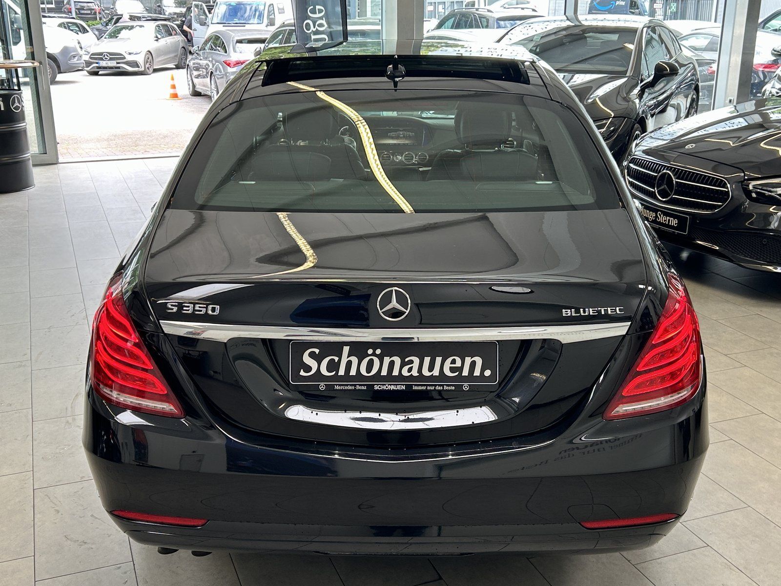 Fahrzeugabbildung Mercedes-Benz S 350 BlueTEC PANORAMA+DISTRONIC+BURMESTER+AIRMA