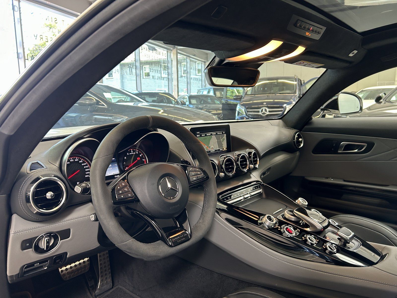 Fahrzeugabbildung Mercedes-Benz GT C EDITION 50 PERF.ABGAS+PANO+SITZKLIMA+MEMORY