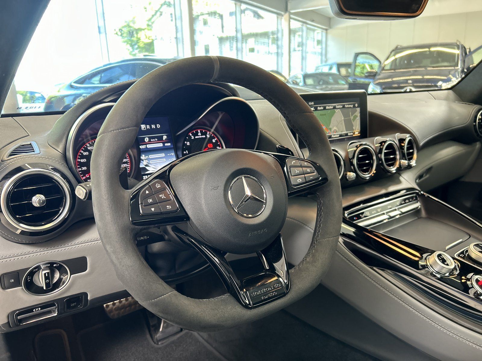 Fahrzeugabbildung Mercedes-Benz GT C EDITION 50 PERF.ABGAS+PANO+SITZKLIMA+MEMORY