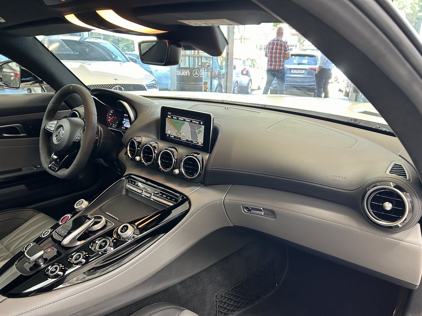 Fahrzeugabbildung Mercedes-Benz GT C EDITION 50 PERF.ABGAS+PANO+SITZKLIMA+MEMORY