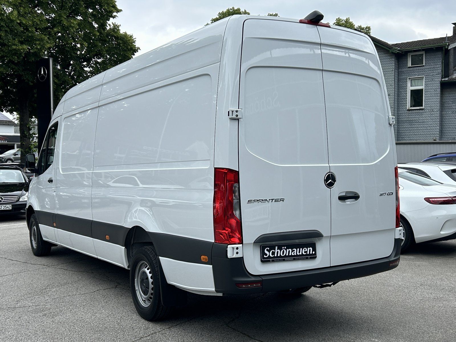 Fahrzeugabbildung Mercedes-Benz Sprinter 317 CDI Lang KLIMA+KAMERA+MBUX+HOLZBODE