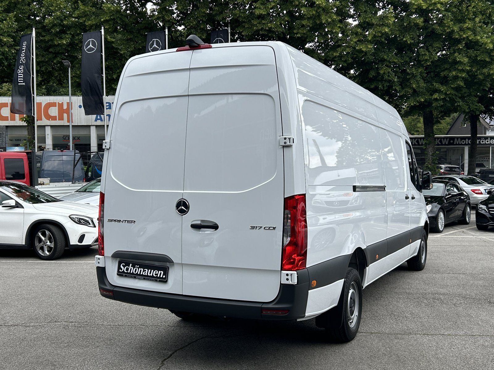 Fahrzeugabbildung Mercedes-Benz Sprinter 317 CDI Lang KLIMA+KAMERA+MBUX+HOLZBODE