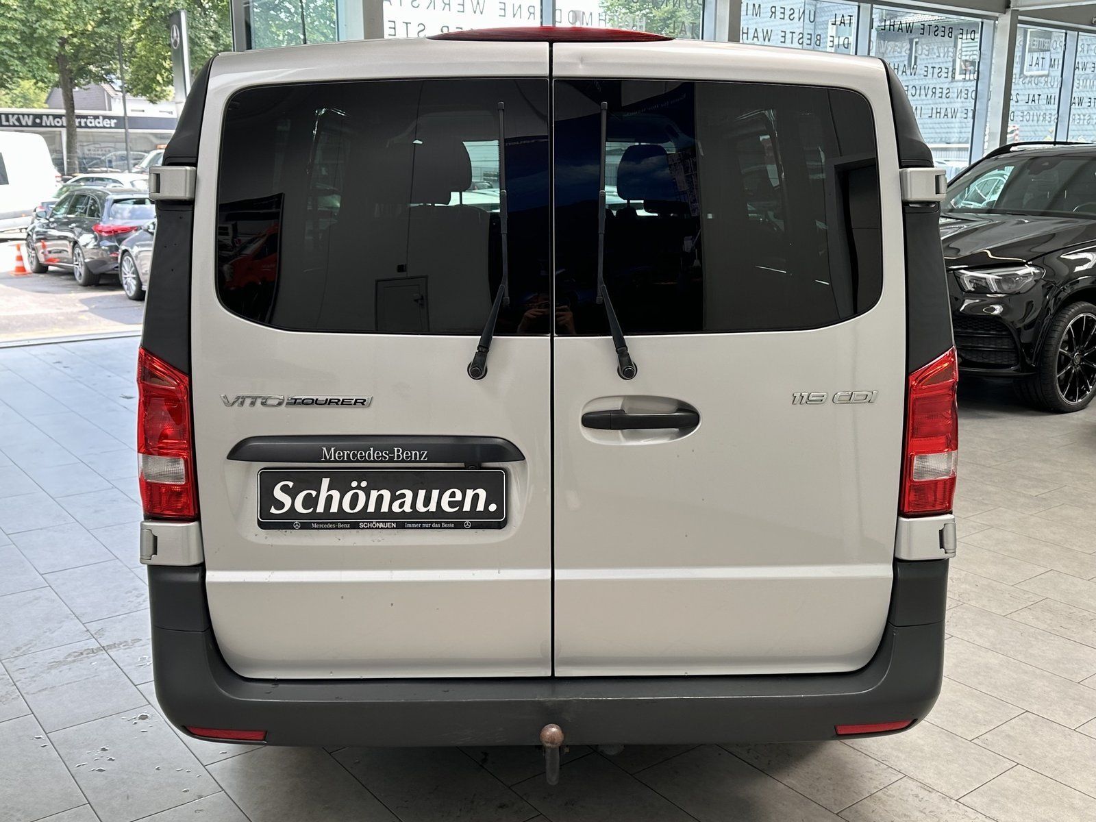 Fahrzeugabbildung Mercedes-Benz Vito 119 CDI Tourer lang+5 Sitzer+2xSchiebet+AHK