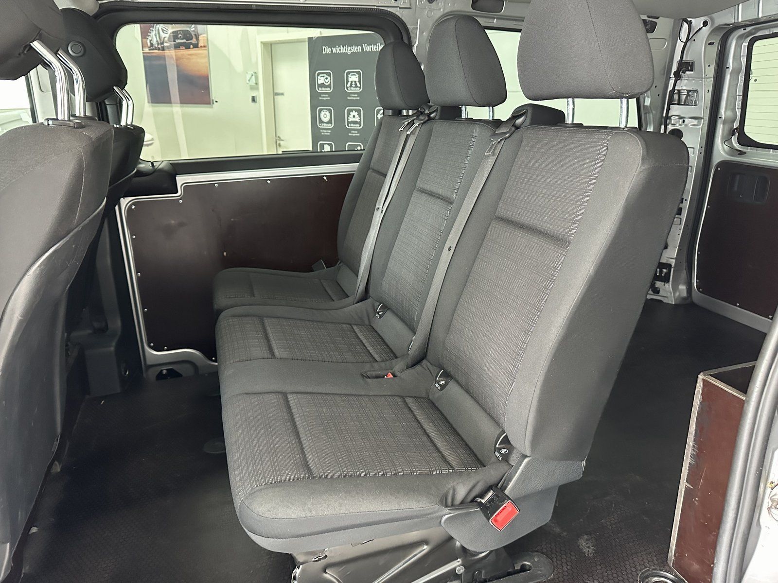 Fahrzeugabbildung Mercedes-Benz Vito 119 CDI Tourer lang+5 Sitzer+2xSchiebet+AHK