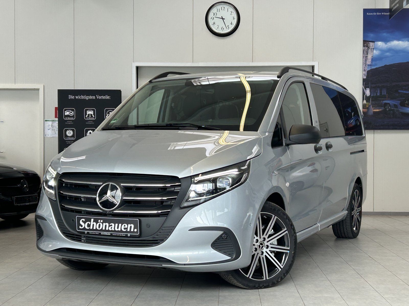 Mercedes-Benz Vito 124 Tourer SPORTPAKET+STDHZ+360+DISTRO+19"