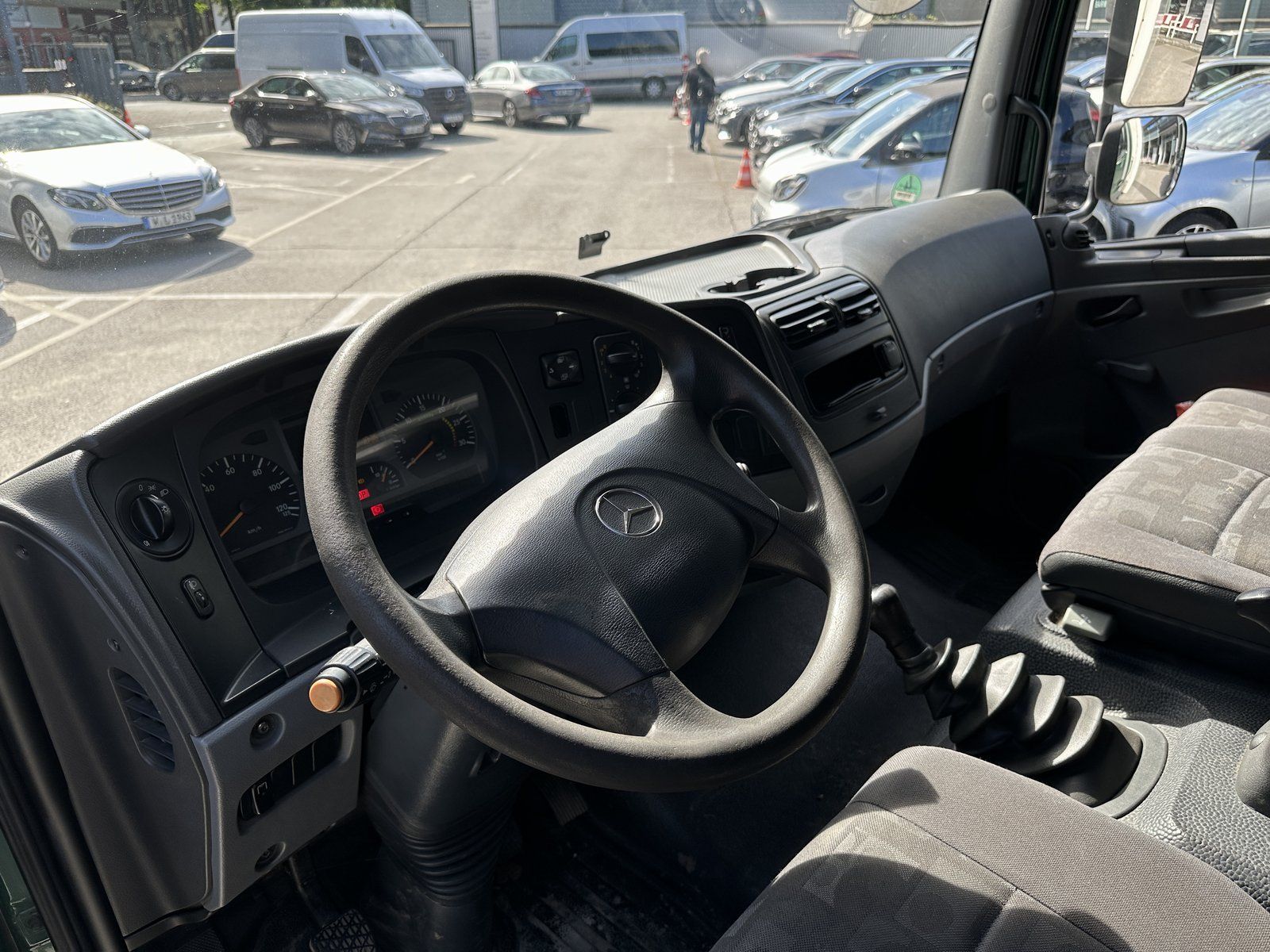 Fahrzeugabbildung Mercedes-Benz Atego 818 4X2 4220 KLIMA+LBW+HU06/25+2xAHK+DRULU