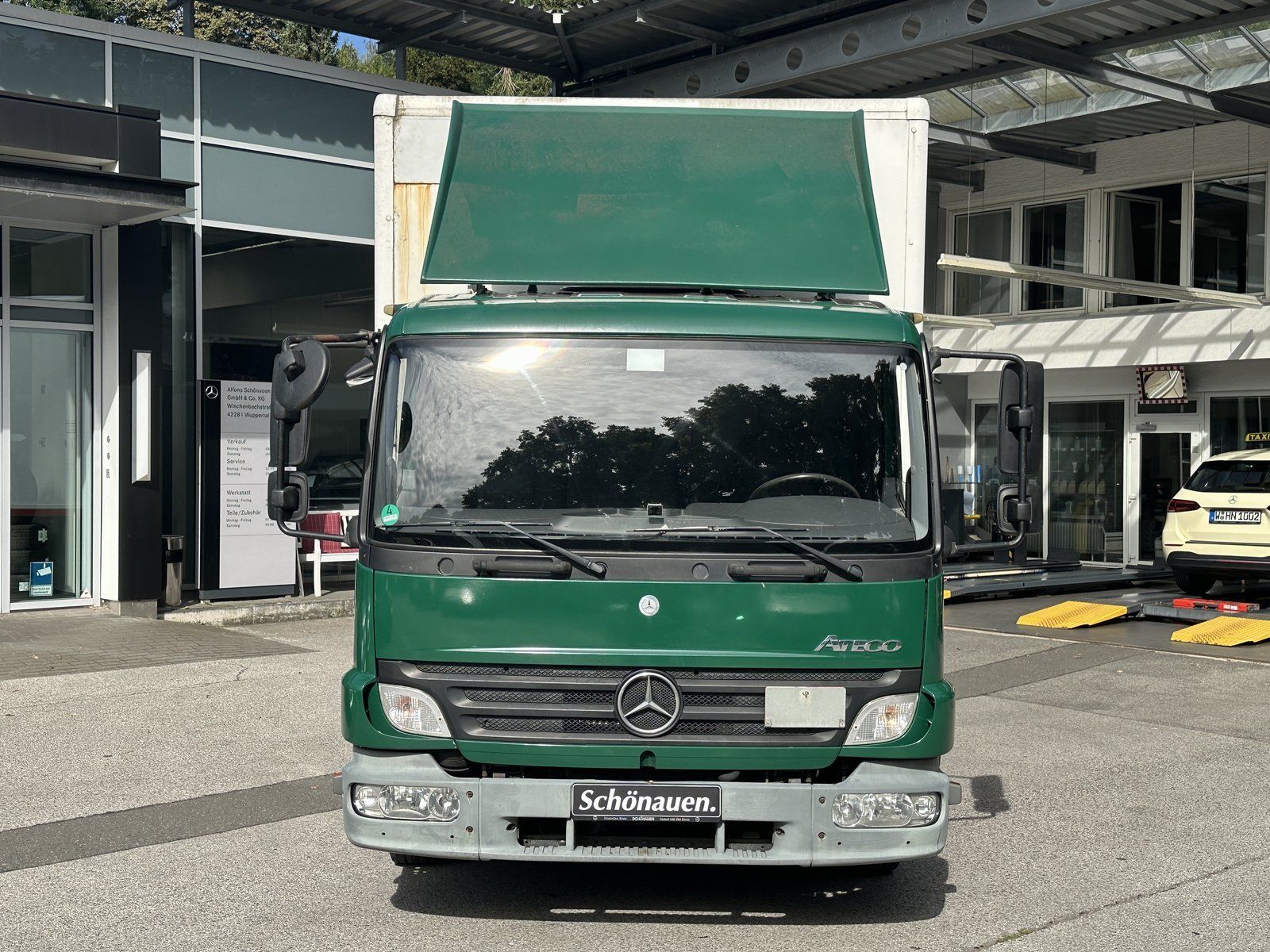 Fahrzeugabbildung Mercedes-Benz Atego 818 4X2 4220 KLIMA+LBW+HU06/25+2xAHK+DRULU