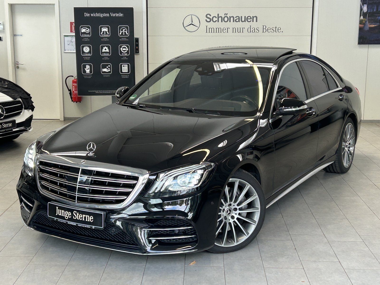 Fahrzeugabbildung Mercedes-Benz S 400d AMG TV+FONDENT+STHZ+EXKLUSIVPKT+HUD+AHK