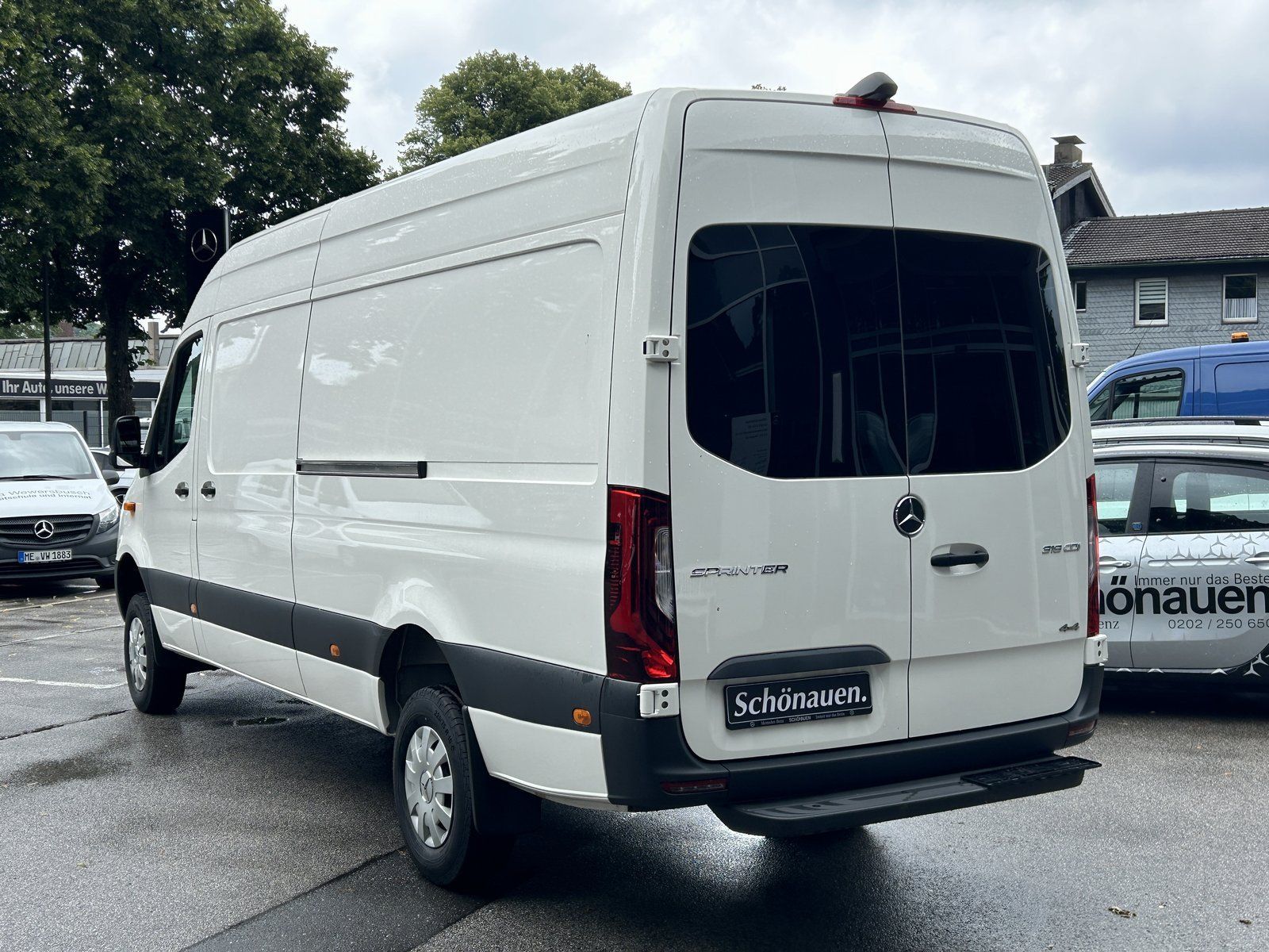 Fahrzeugabbildung Mercedes-Benz Sprinter 319 ALLRAD Lang Kasten AHKVORR+LED+STHZ