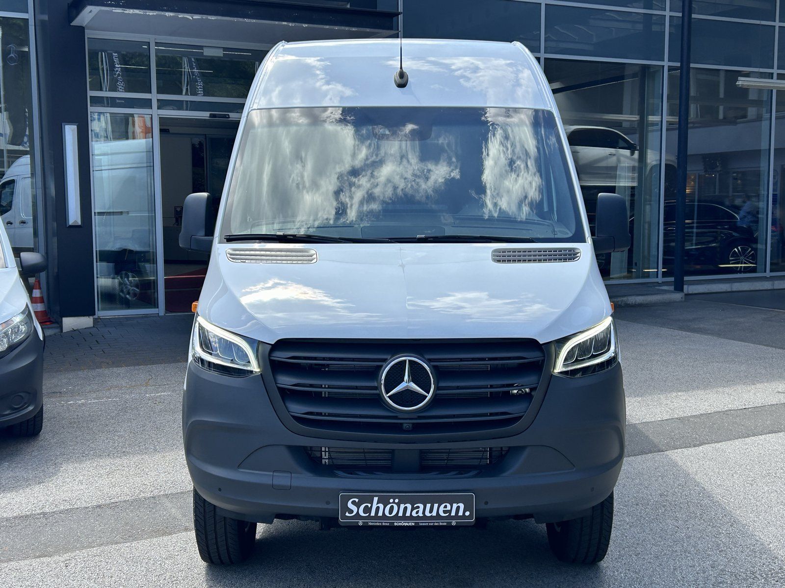 Fahrzeugabbildung Mercedes-Benz Sprinter 319 lang Allrad WOMO+STHZ+LED+DIST+360