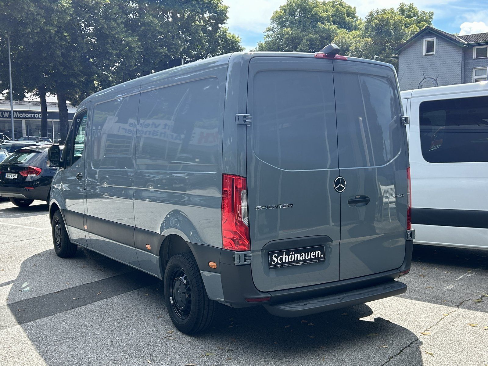 Fahrzeugabbildung Mercedes-Benz Sprinter 211 CDI standard KA L2H1 LED+9G+KAMERA