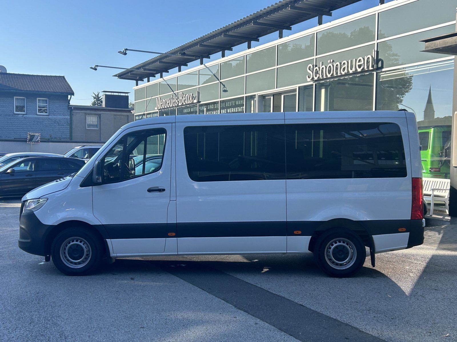 Fahrzeugabbildung Mercedes-Benz Sprinter 317 CDI MBUX+360°+TOTWINKEL+STDHZ+2/2/3