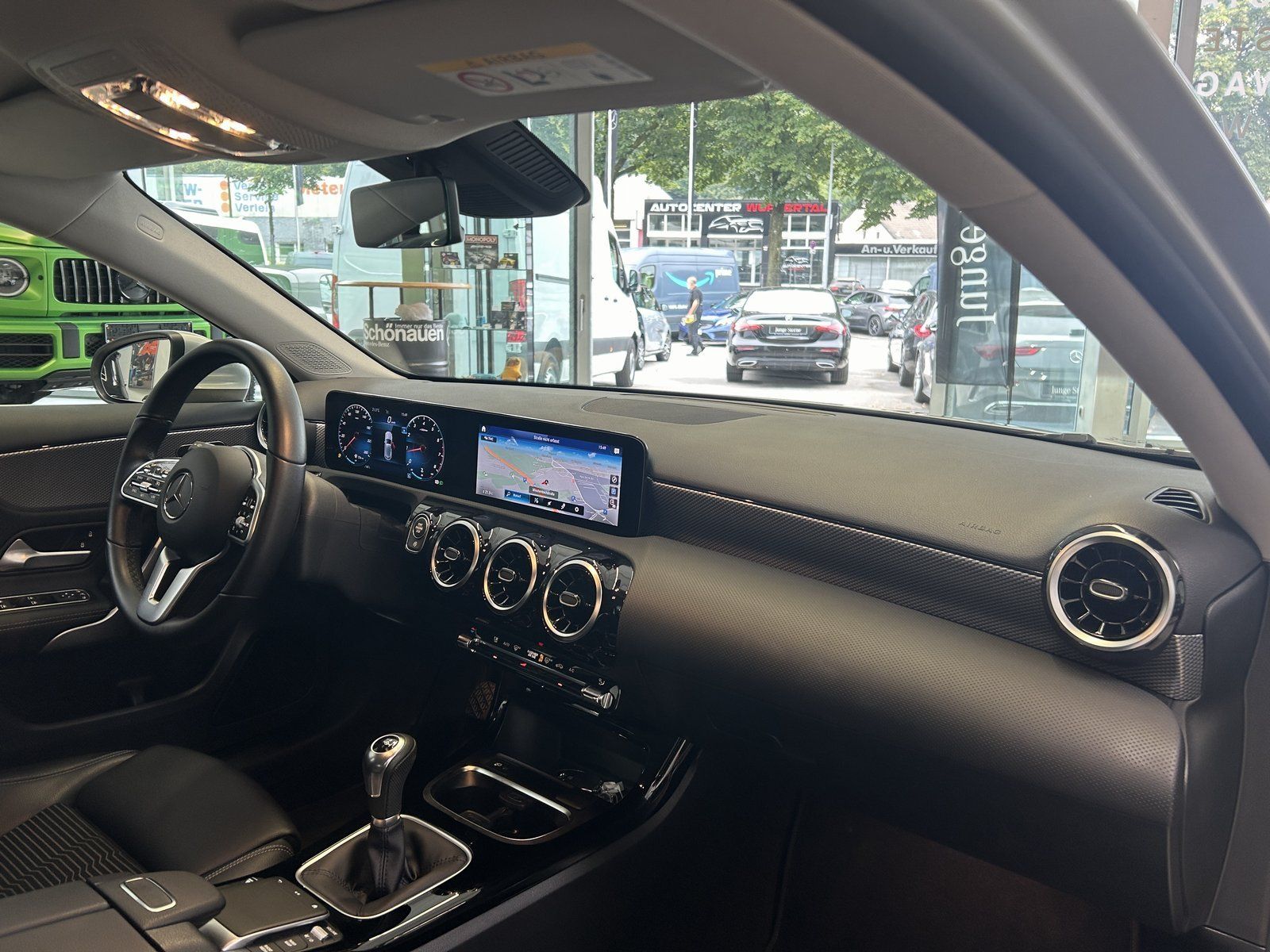 Fahrzeugabbildung Mercedes-Benz A 200 Progressive LED+ADV.SOUND+NAVI+DAB+SPUR