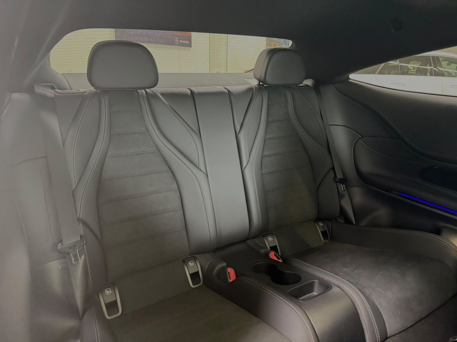 Fahrzeugabbildung Mercedes-Benz CLE 300 4M Coupé AMG+PANO+DISTR+NIGHT+MEMORY+AHK