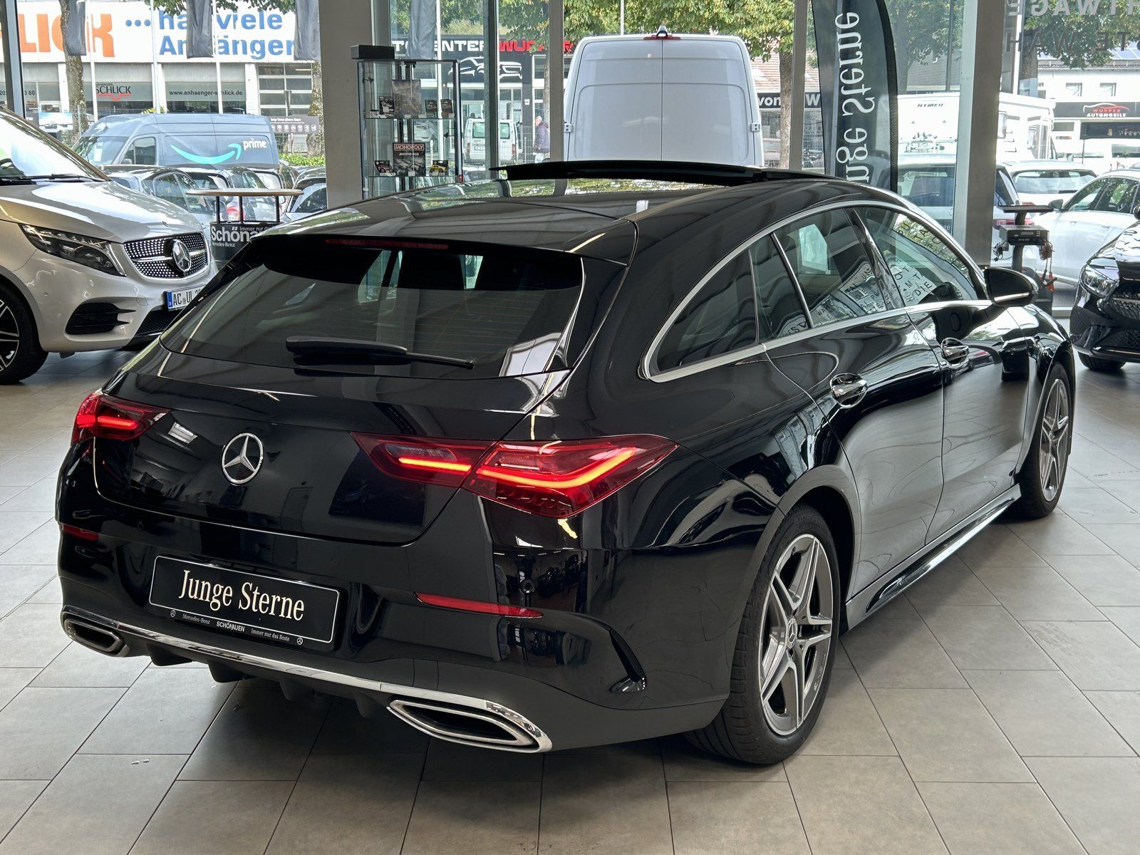 Fahrzeugabbildung Mercedes-Benz CLA 250 4M SB AMG PREMIUM+FACELIFT+PANO+WINTERPK