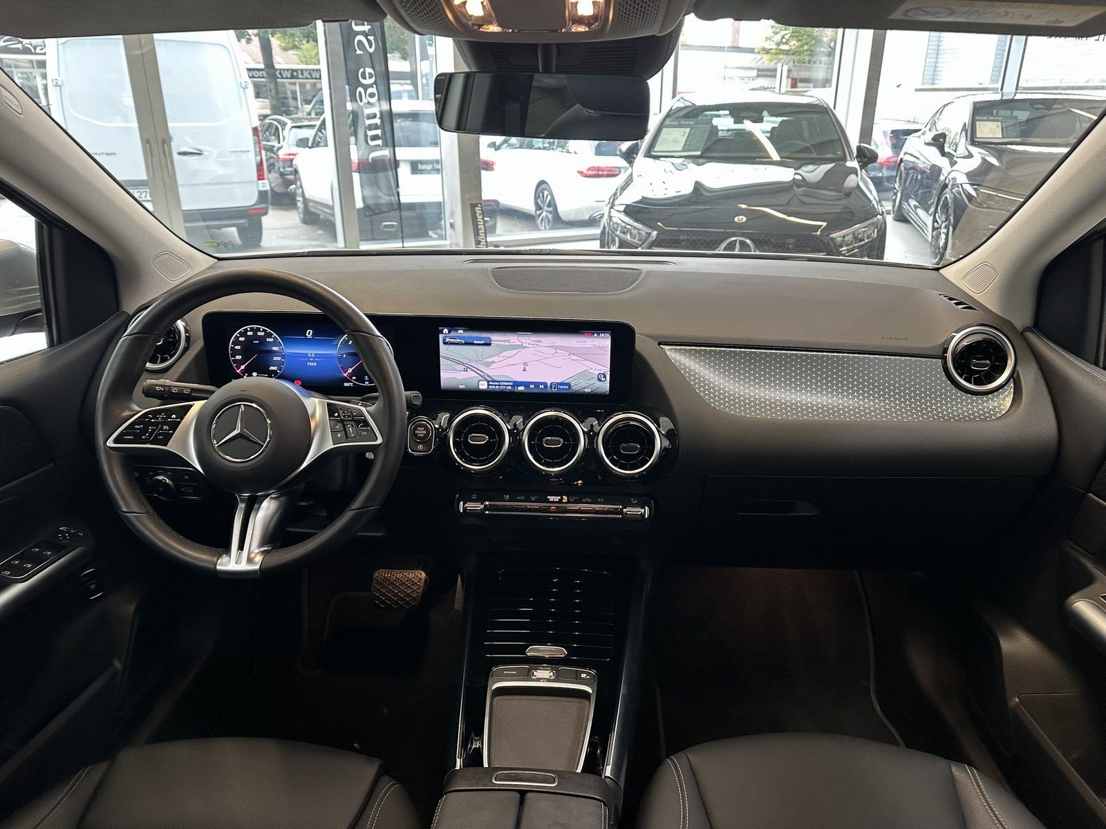 Fahrzeugabbildung Mercedes-Benz B 220 d Progressive Line Adv.+CARPLAY+EASYPACK