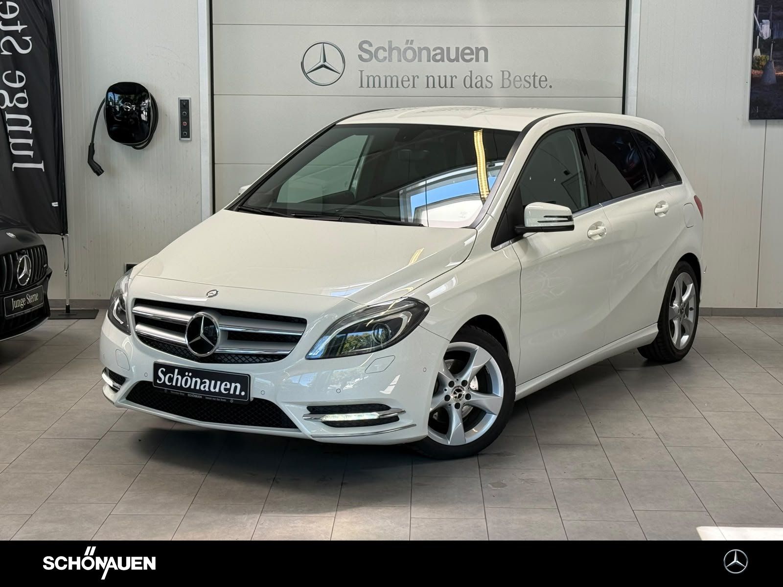 Mercedes-Benz B 180 CDI BIXENON+AHK+KAMERA+SITZHZ+KLIMA+PTS