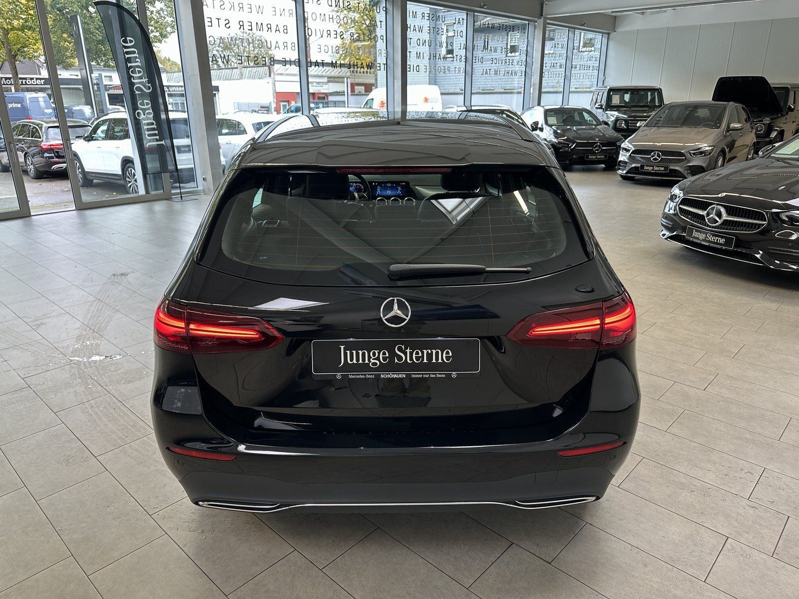 Fahrzeugabbildung Mercedes-Benz B 200 PROGRESSIVE ADVANCED PLUS+AHK+KEYLESS