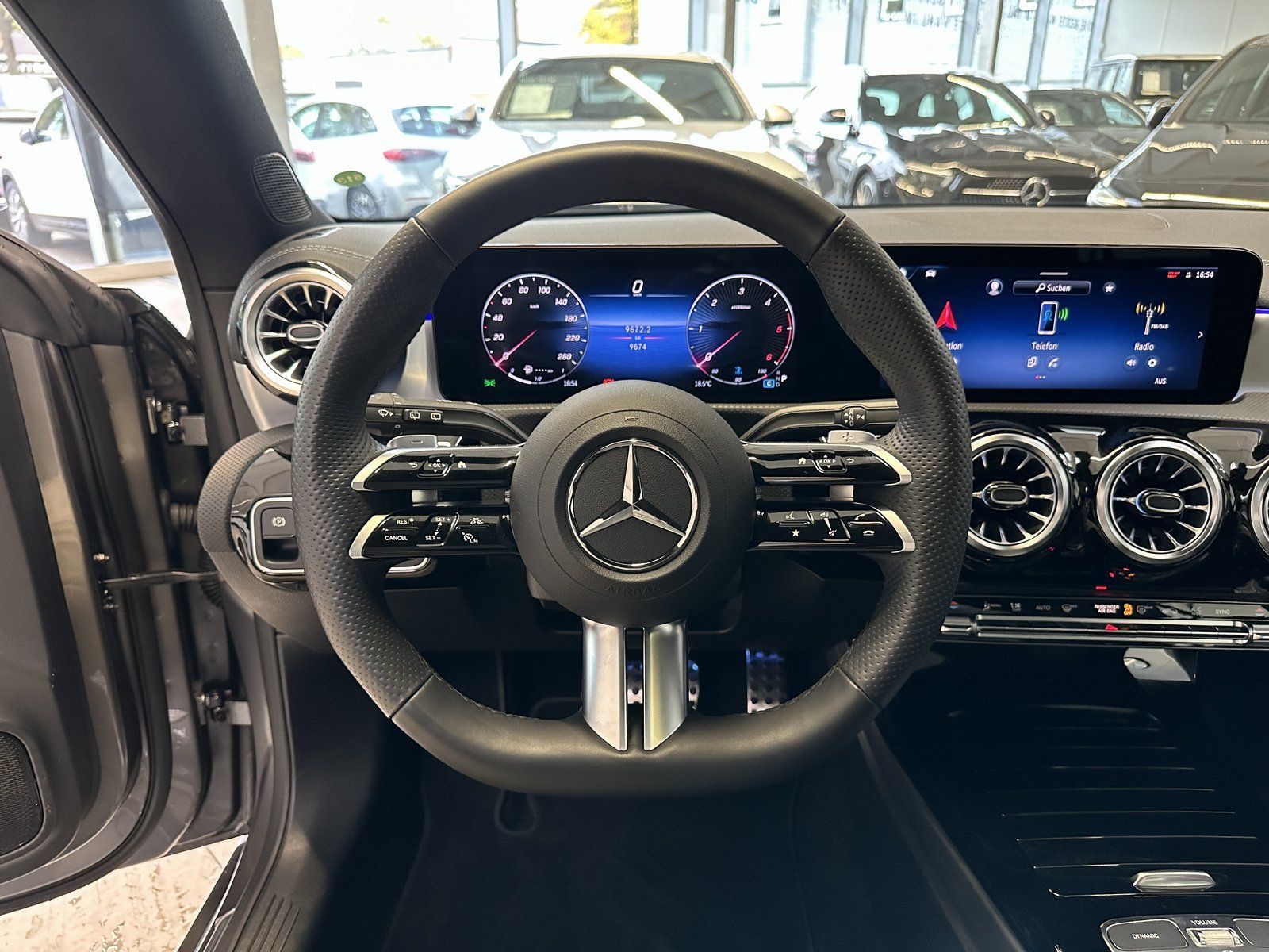 Fahrzeugabbildung Mercedes-Benz CLA 220 d SB FACELIFT AMG PREMIUM+DISTRO+PANO