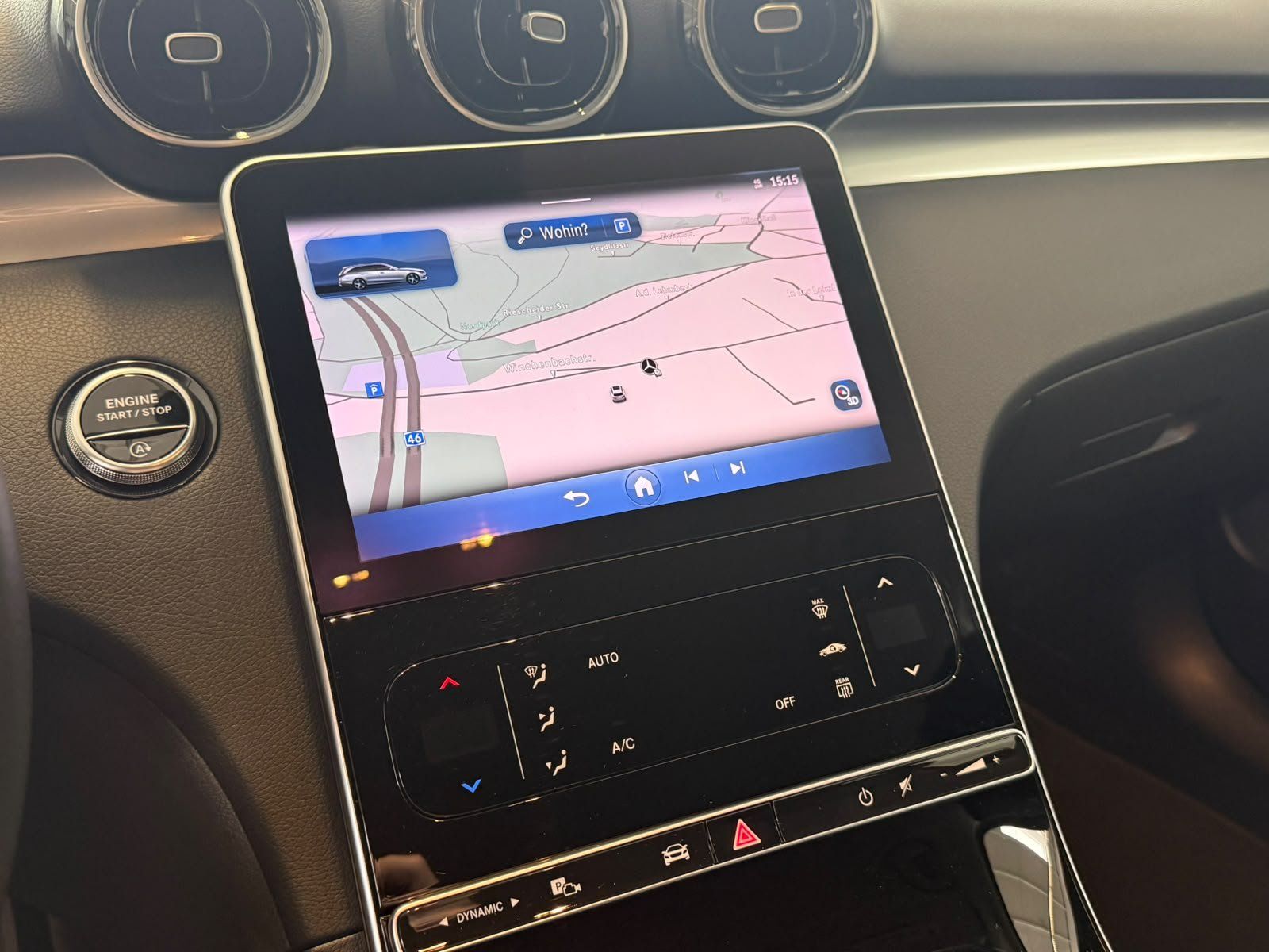Fahrzeugabbildung Mercedes-Benz C 220d T KAMERA+CARPLAY+LED+SPUR+EASYPACK+DAB