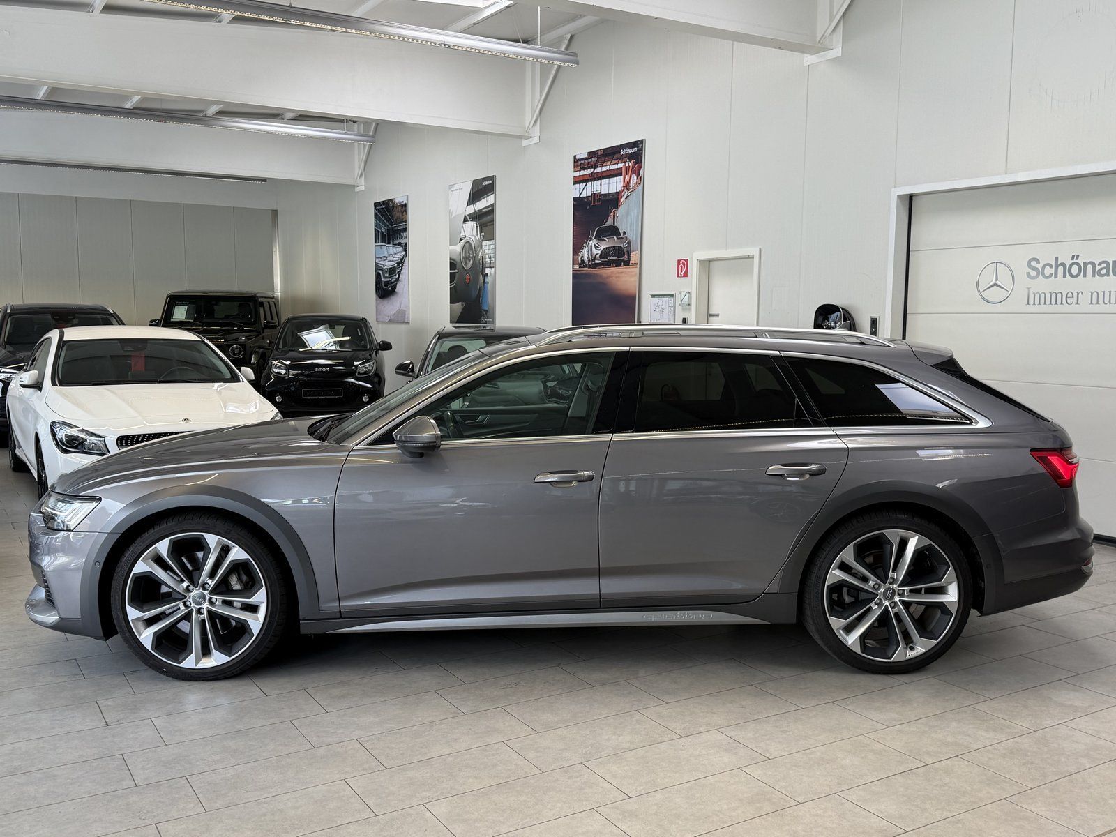 Fahrzeugabbildung Audi A6 allroad quat. 55 TDI 21"+AHK+MATRIX+PANO+B&O