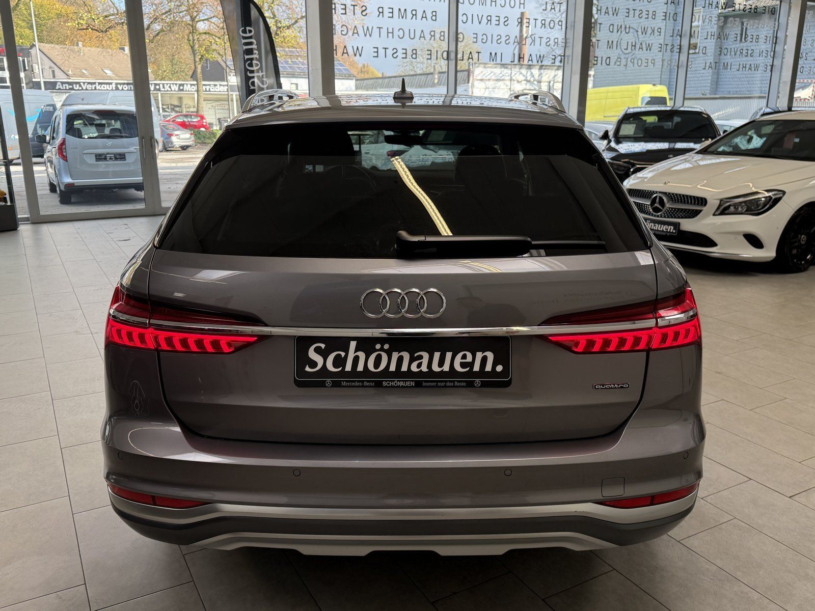 Fahrzeugabbildung Audi A6 allroad quat. 55 TDI 21"+AHK+MATRIX+PANO+B&O