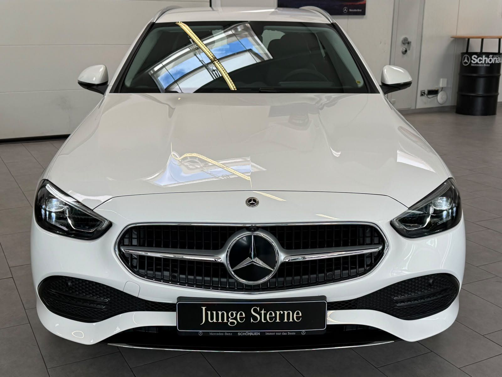 Fahrzeugabbildung Mercedes-Benz C 200 T Avantgarde CARPLAY+360°+TOTW.+LED+DAB