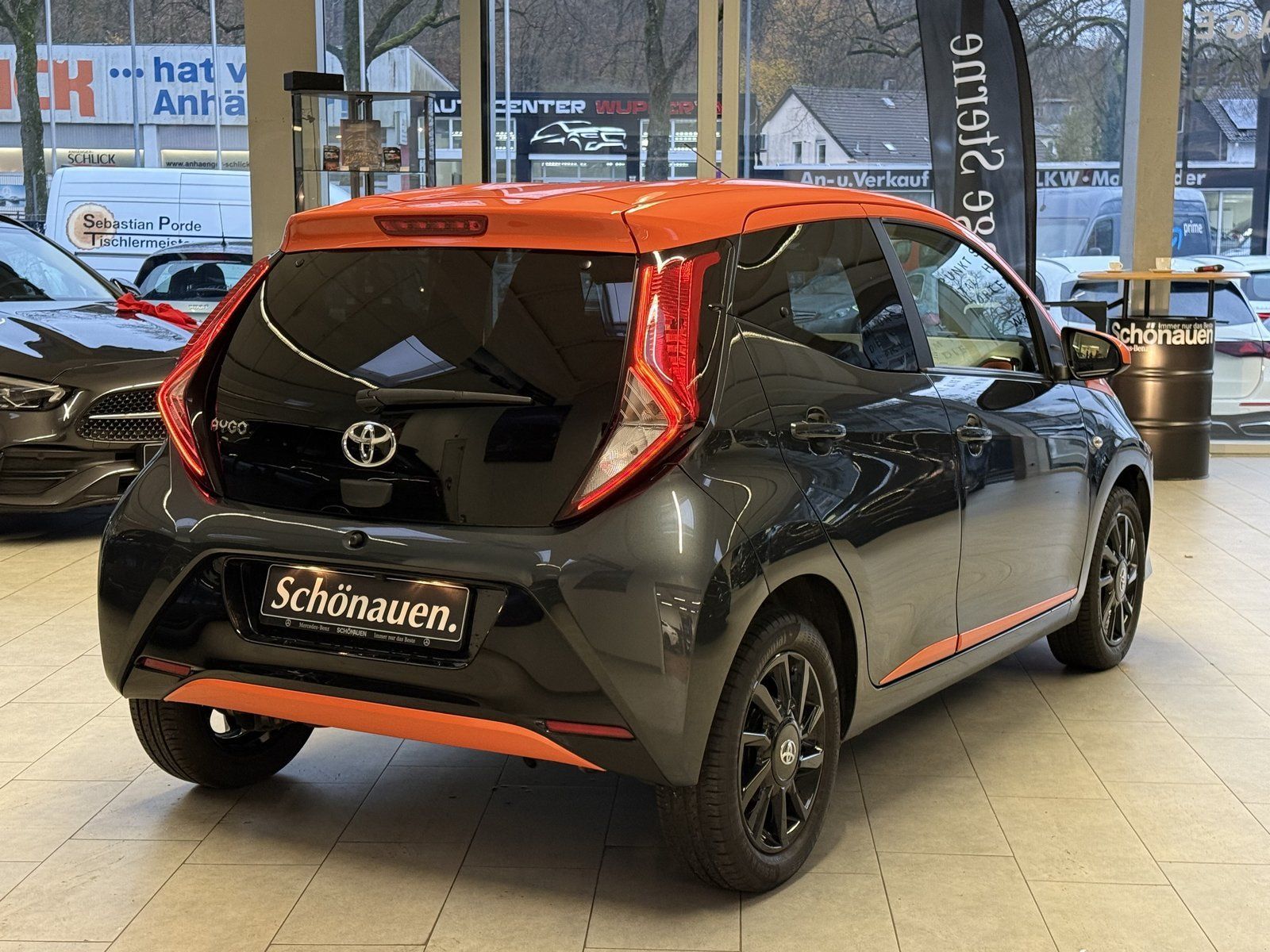 Fahrzeugabbildung Toyota Aygo 1.0 x-JBL KAMERA+x-touch+JBL+Lichtassistent