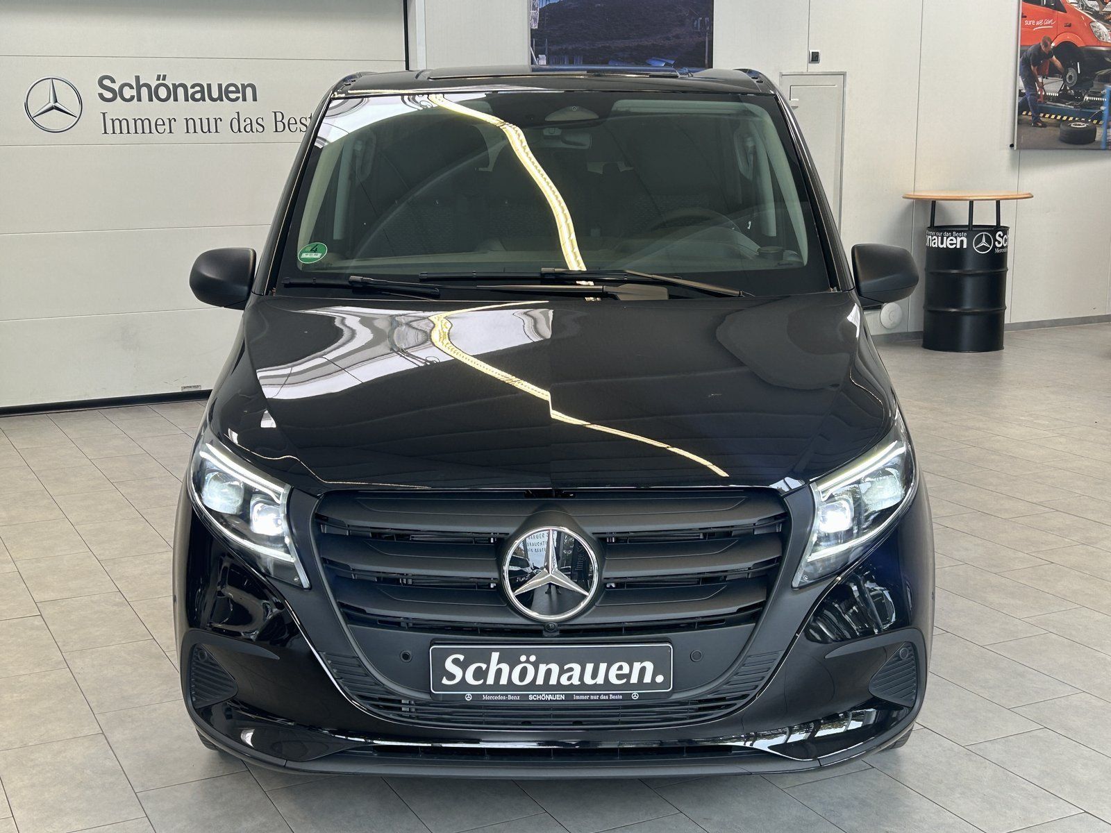 Fahrzeugabbildung Mercedes-Benz Vito Tourer PRO 114 MOPF+MBUX+SHZ+9 Sitze+DISTRO