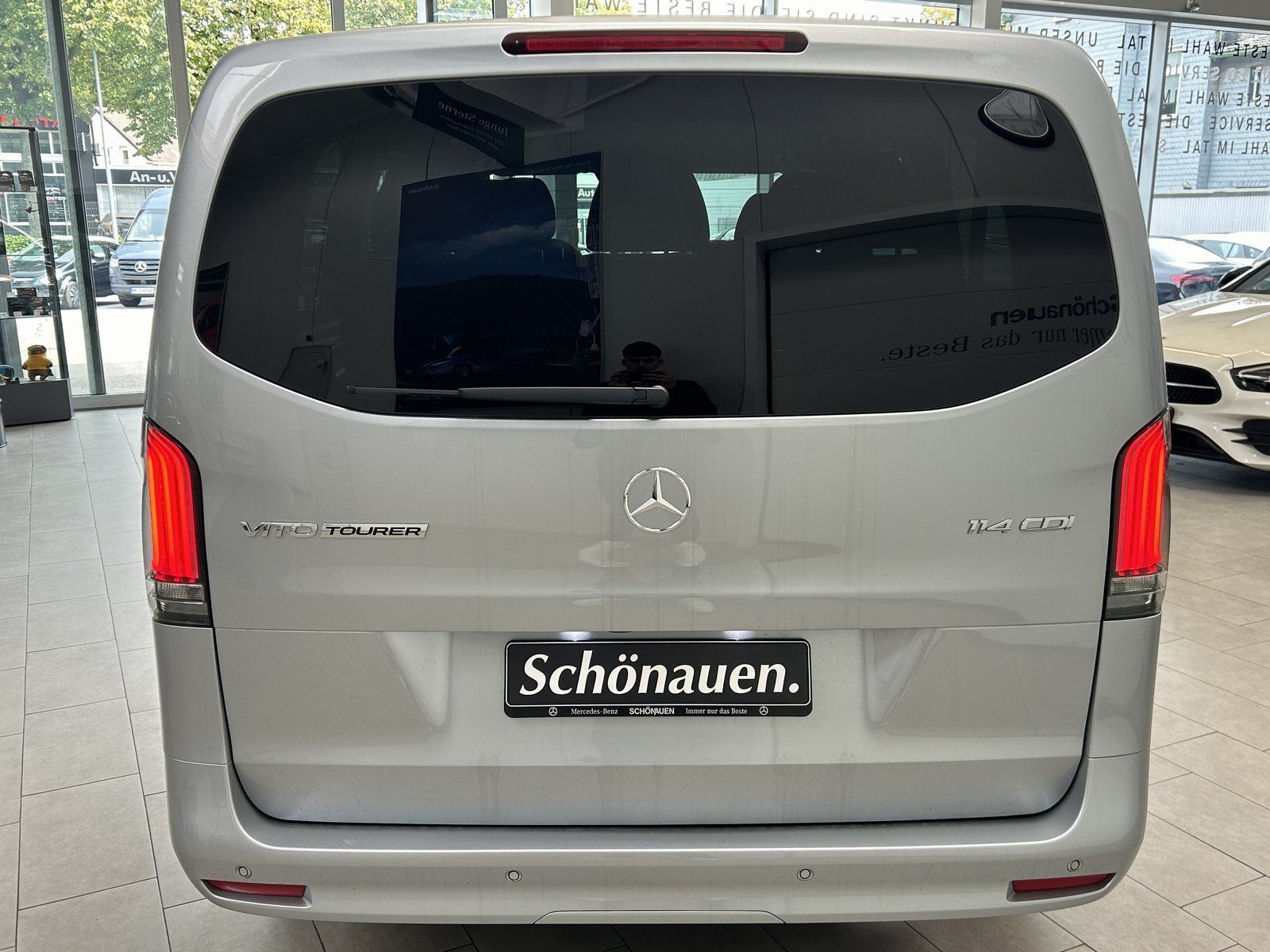 Fahrzeugabbildung Mercedes-Benz Vito Tourer PRO 114 MOPF+MBUX+SHZ+9 Sitze+DISTRO