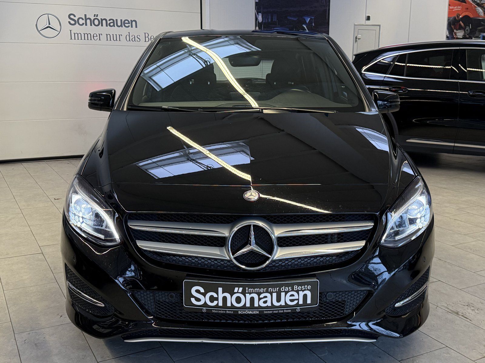 Fahrzeugabbildung Mercedes-Benz B 200 Urban MEMORY+THERMOTRONIC+LED+AHK+KAMERA