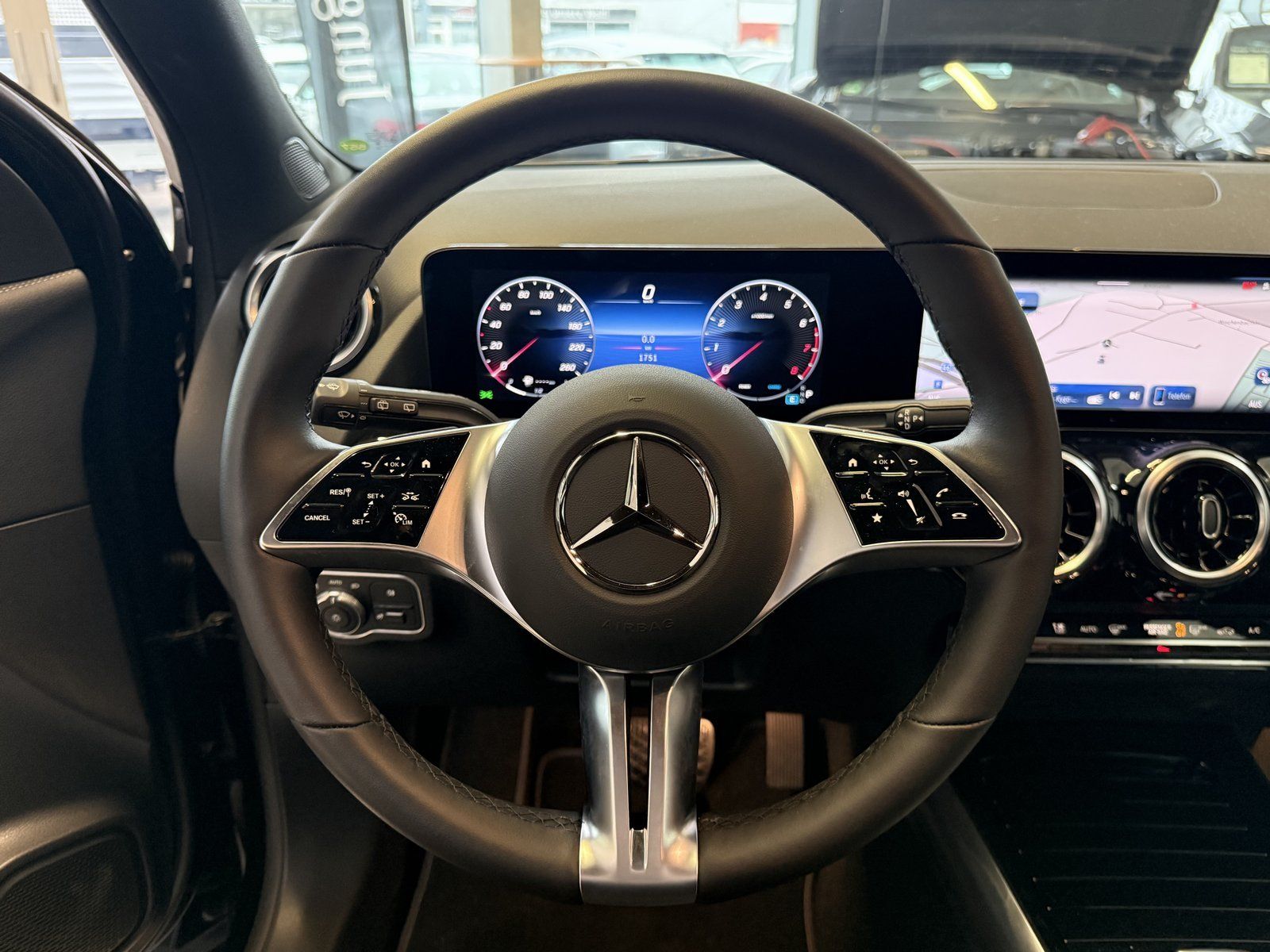 Fahrzeugabbildung Mercedes-Benz GLA 220 4M PROGRESSIVE WINTERPKT.+DISTRONIC+SIGN