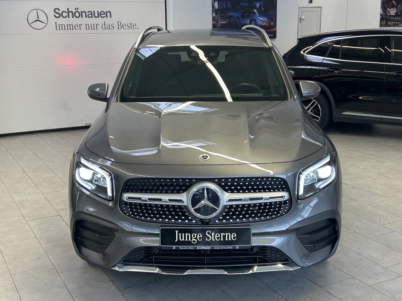 Fahrzeugabbildung Mercedes-Benz GLB 200d AMG AHK+KAMERA+LED+EASYPACK+DAB+AUGREAL