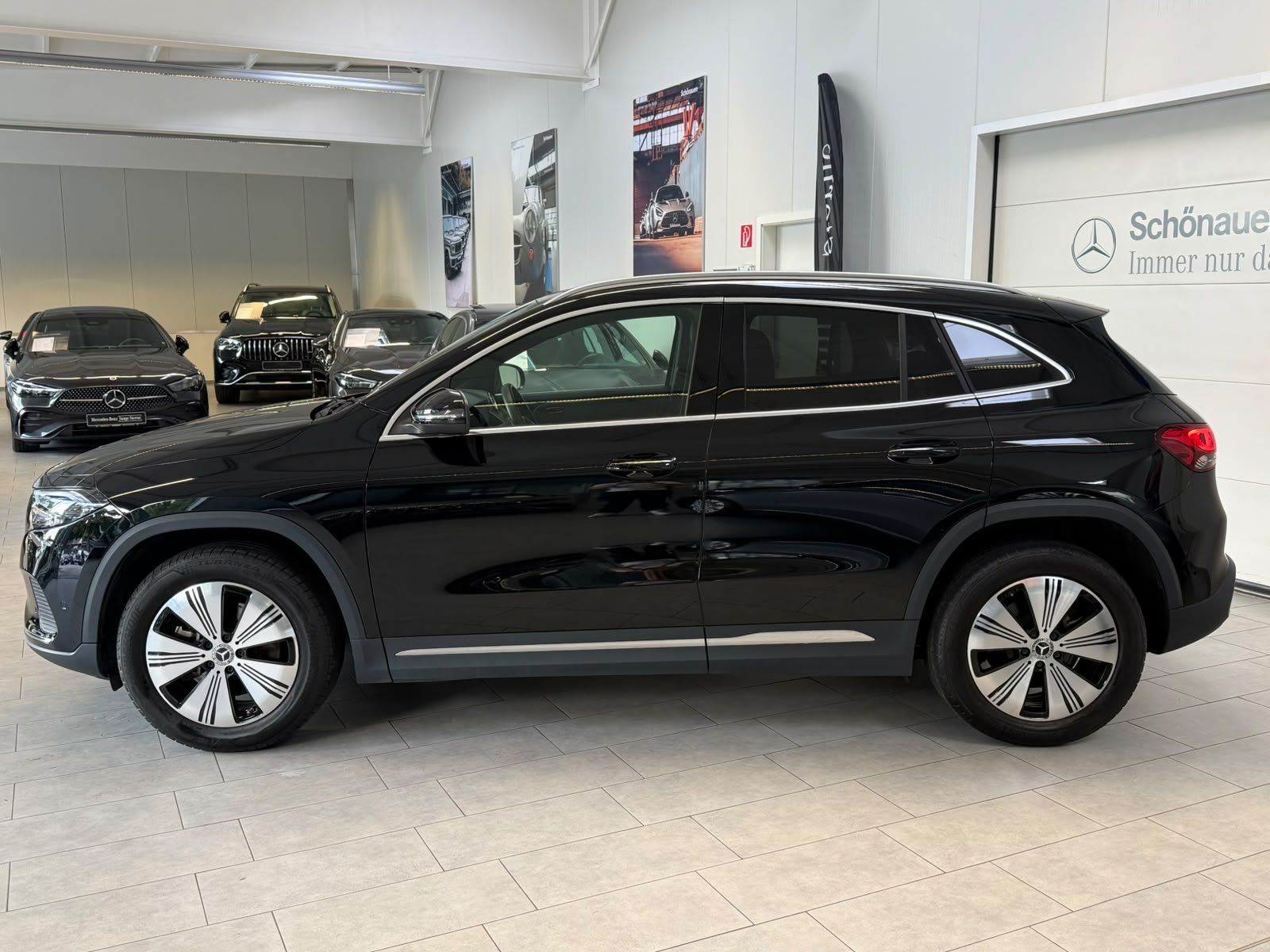 Fahrzeugabbildung Mercedes-Benz EQA 250 Progressive KAMERA+TOTW+LED+CARPLAY+DAB