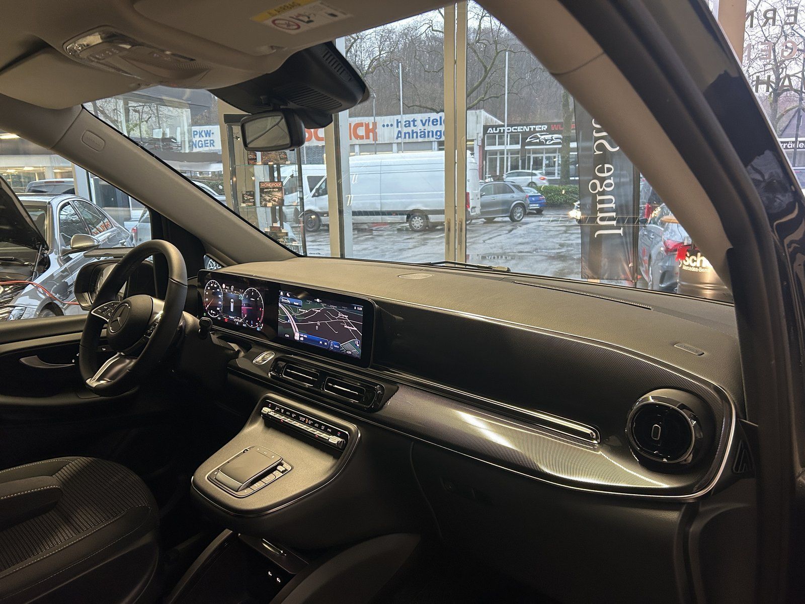 Fahrzeugabbildung Mercedes-Benz V 250 d lang FACELIFT+WINTERPKT+DISTRO+AHKVORB.