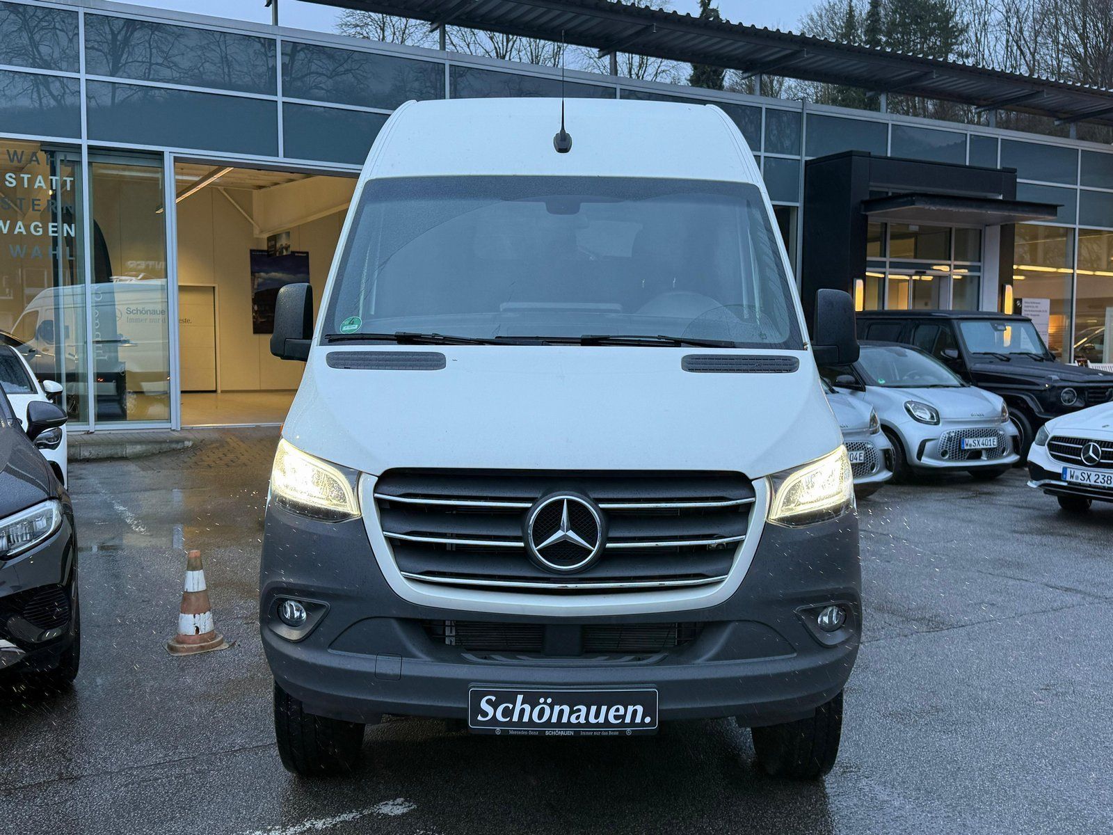 Fahrzeugabbildung Mercedes-Benz Sprinter 319 4x4 L3H2 AHK3,5t+LED+STDHZ+TRENNWAN