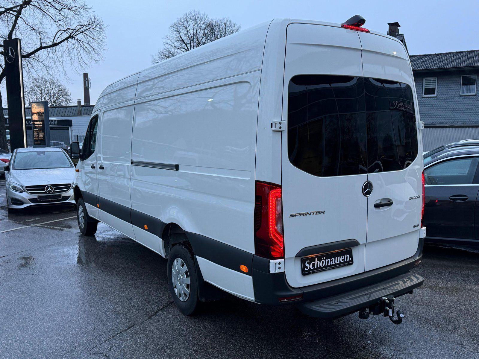 Fahrzeugabbildung Mercedes-Benz Sprinter 319 4x4 L3H2 AHK3,5t+LED+STDHZ+TRENNWAN