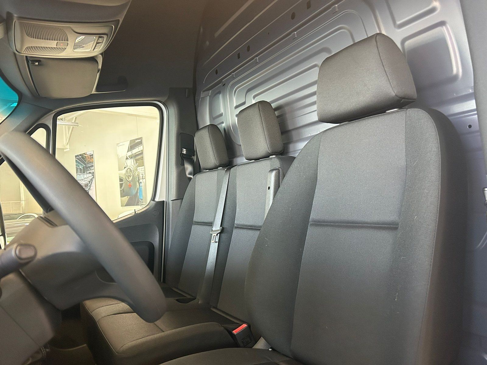 Fahrzeugabbildung Mercedes-Benz Sprinter 311 CDI KA hoch L2H2 HINTERRAD+MBUX+CAM