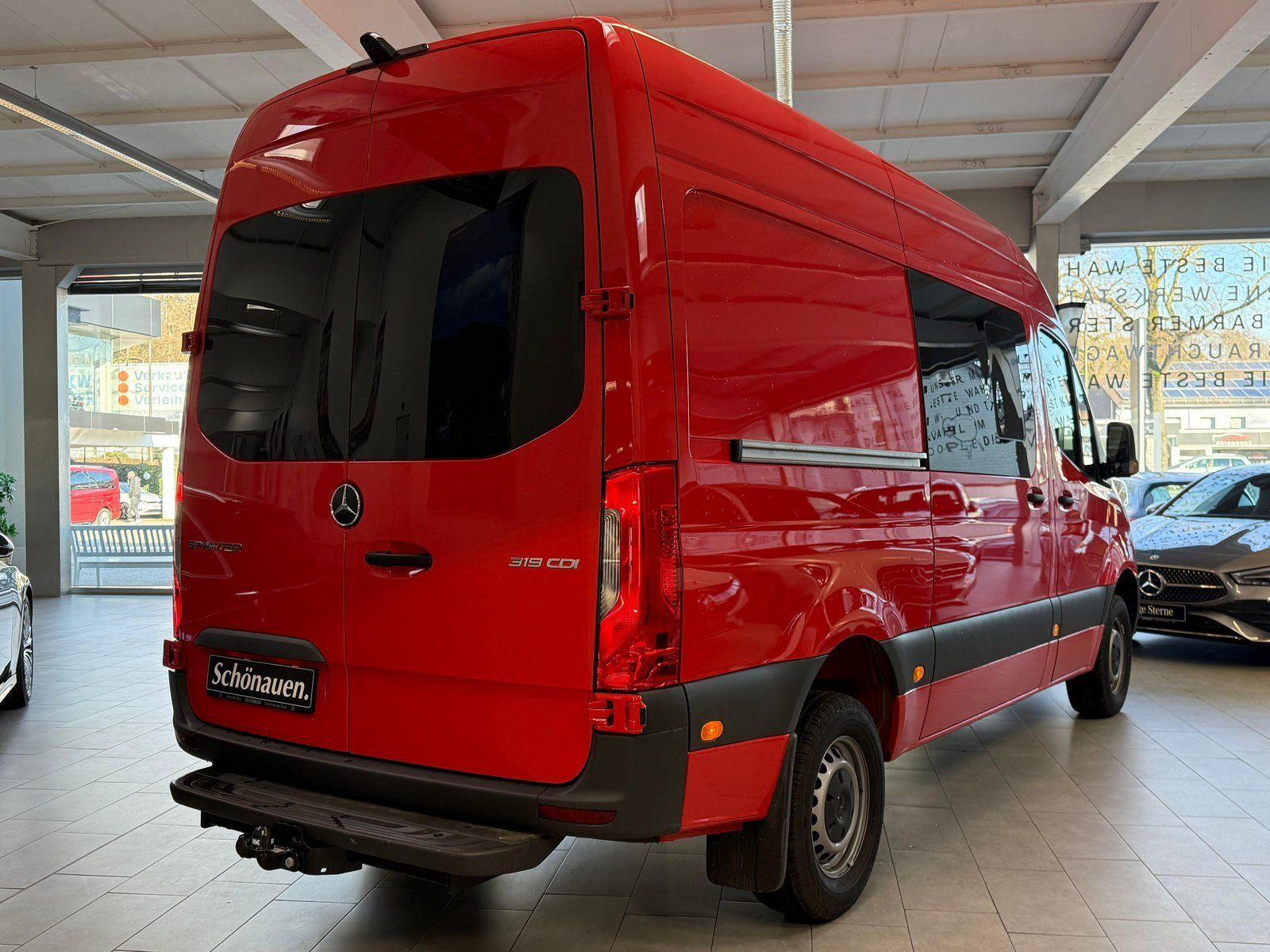 Fahrzeugabbildung Mercedes-Benz Sprinter 319 CDI KA hoch L2H2 3,5t AHK+CAM+KLIMA