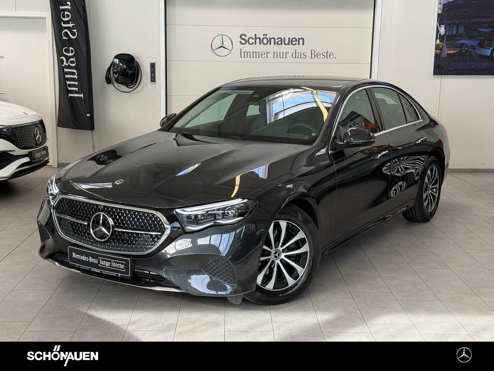 Mercedes-Benz E 220d Avantgarde DISTR+AHK+MEMORY+360°+KEYLESS