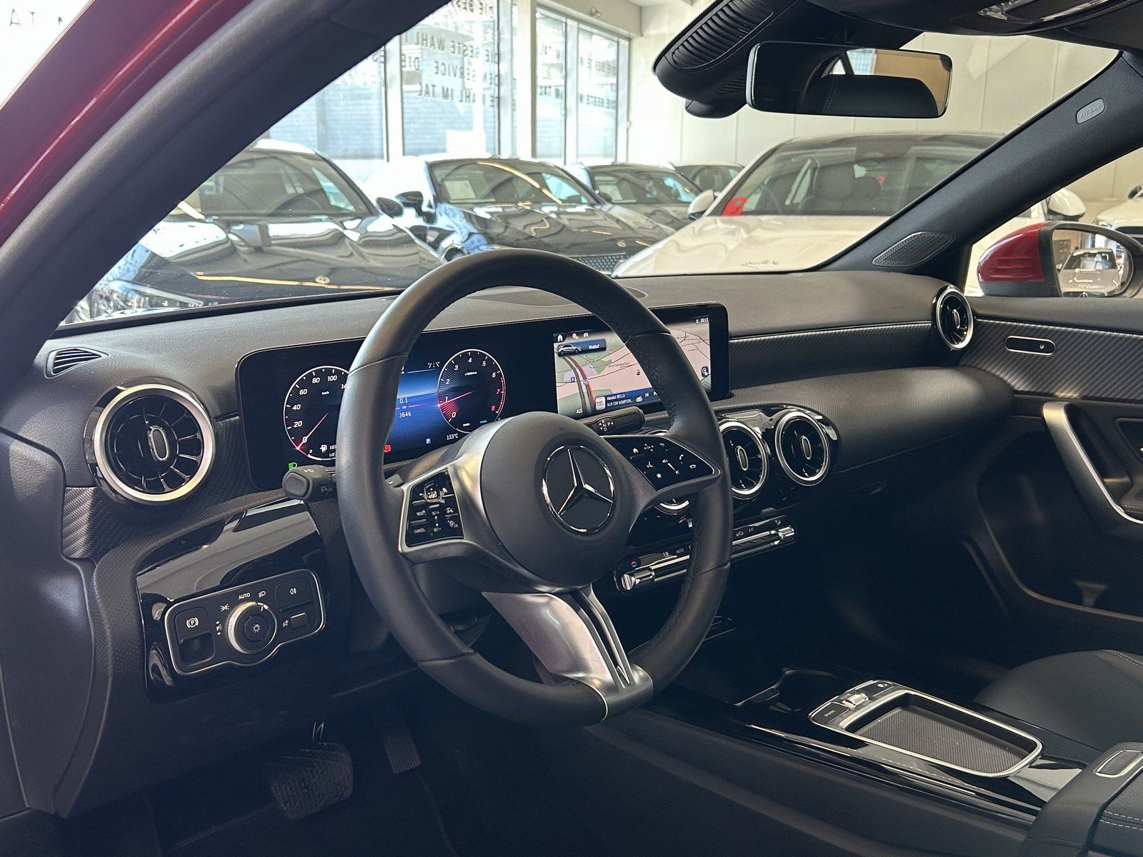 Fahrzeugabbildung Mercedes-Benz A 180 PROGRESSIVE ADVANCED+CARPLAY+WINTERPKT