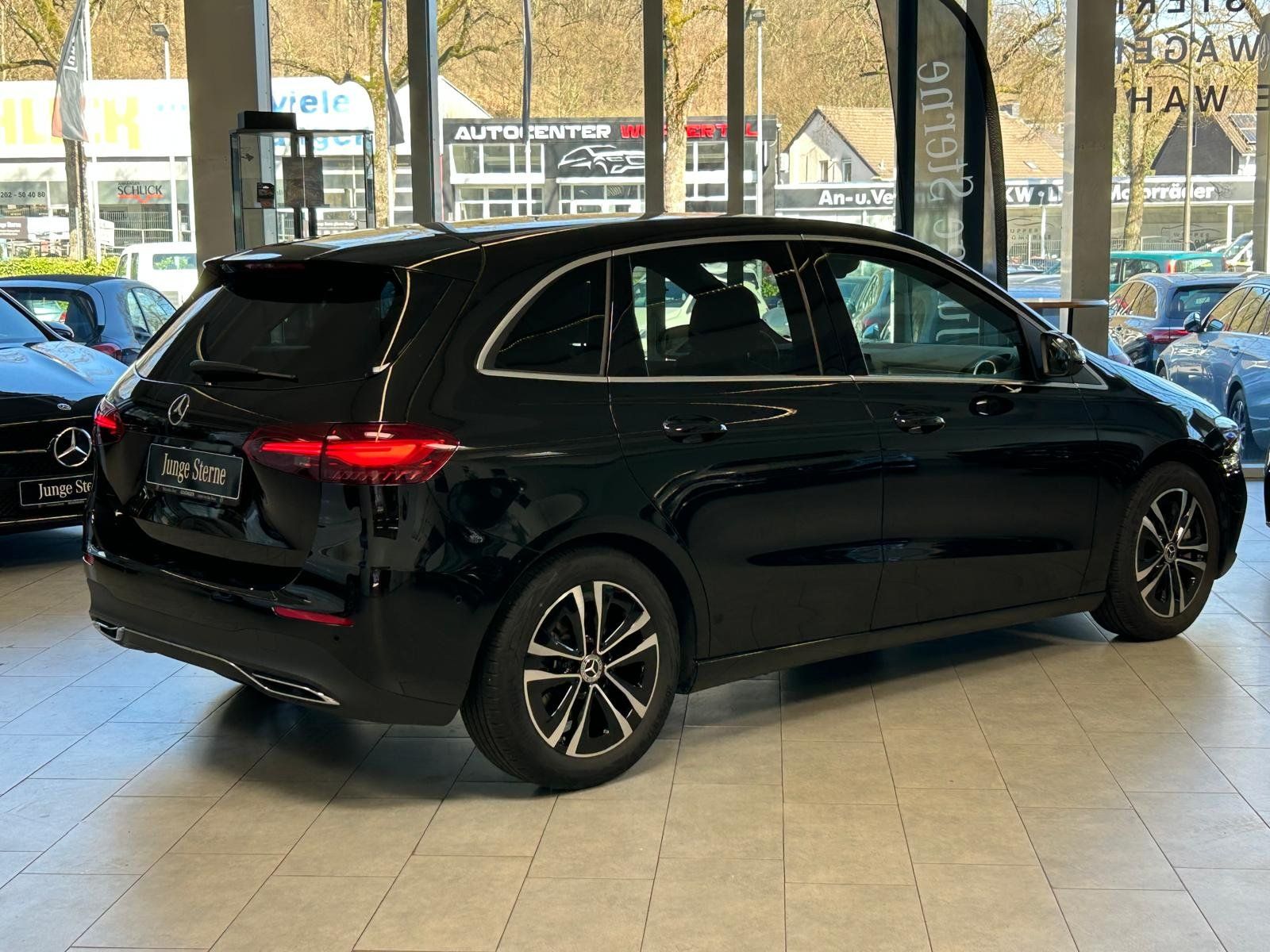 Fahrzeugabbildung Mercedes-Benz B 220 d Progressive Adv+AHK+MEMORY+DISTRON+BEAM