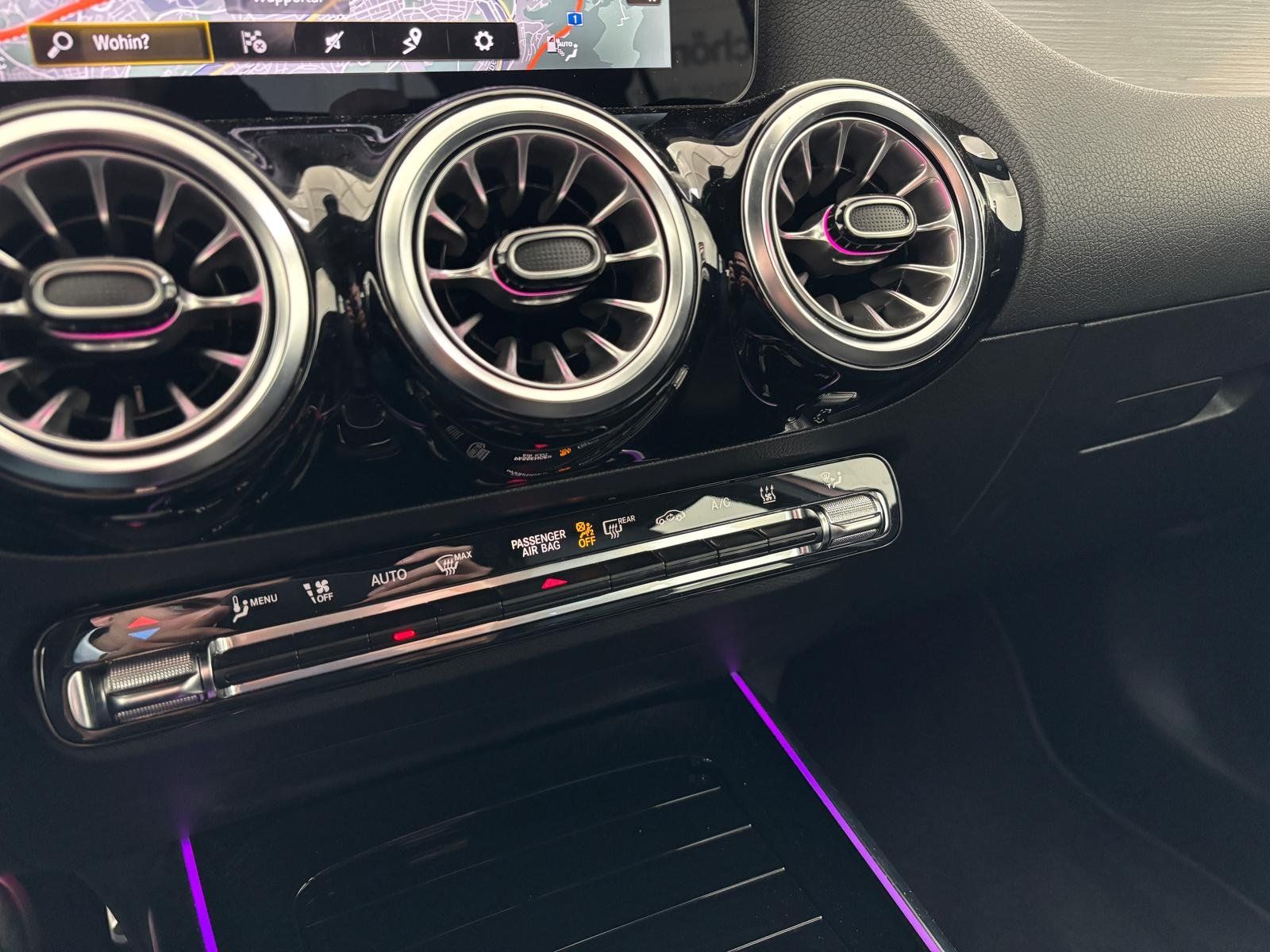 Fahrzeugabbildung Mercedes-Benz EQA 250+ AMG LEDER+EXKLUSIV+360+CARPLAY+AMBIENTE