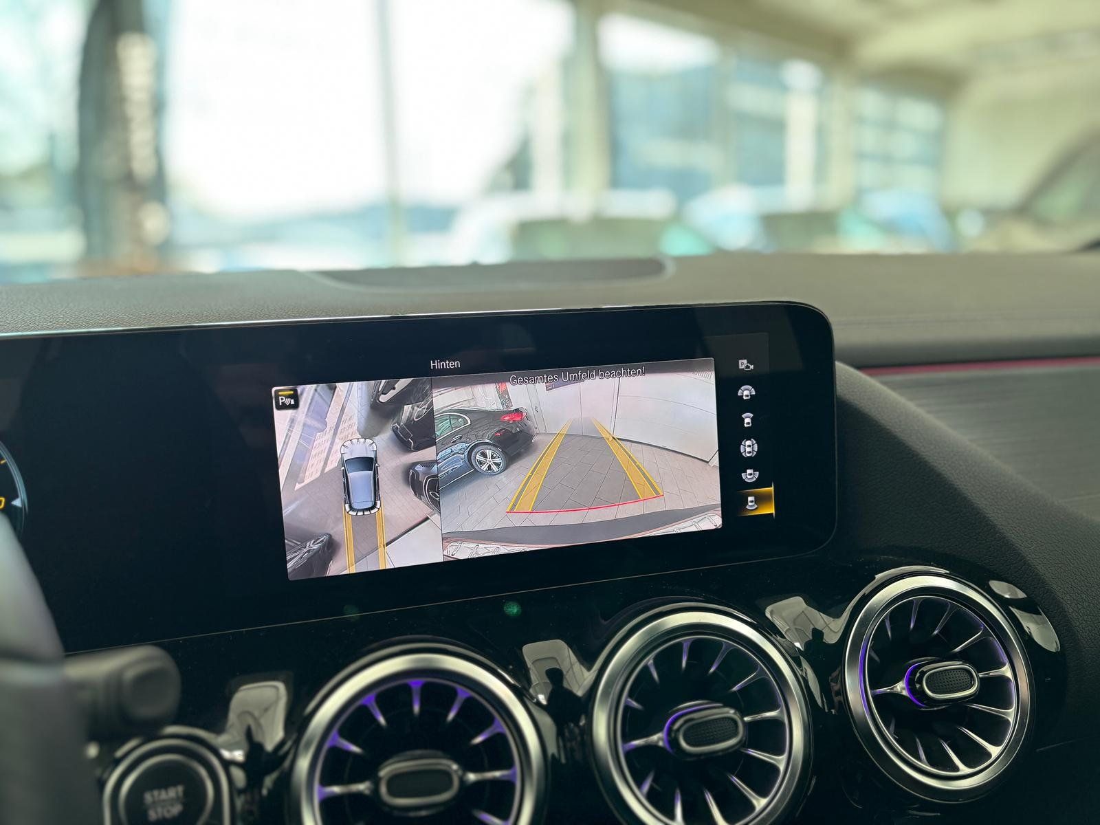 Fahrzeugabbildung Mercedes-Benz EQA 250+ AMG LEDER+EXKLUSIV+360+CARPLAY+AMBIENTE