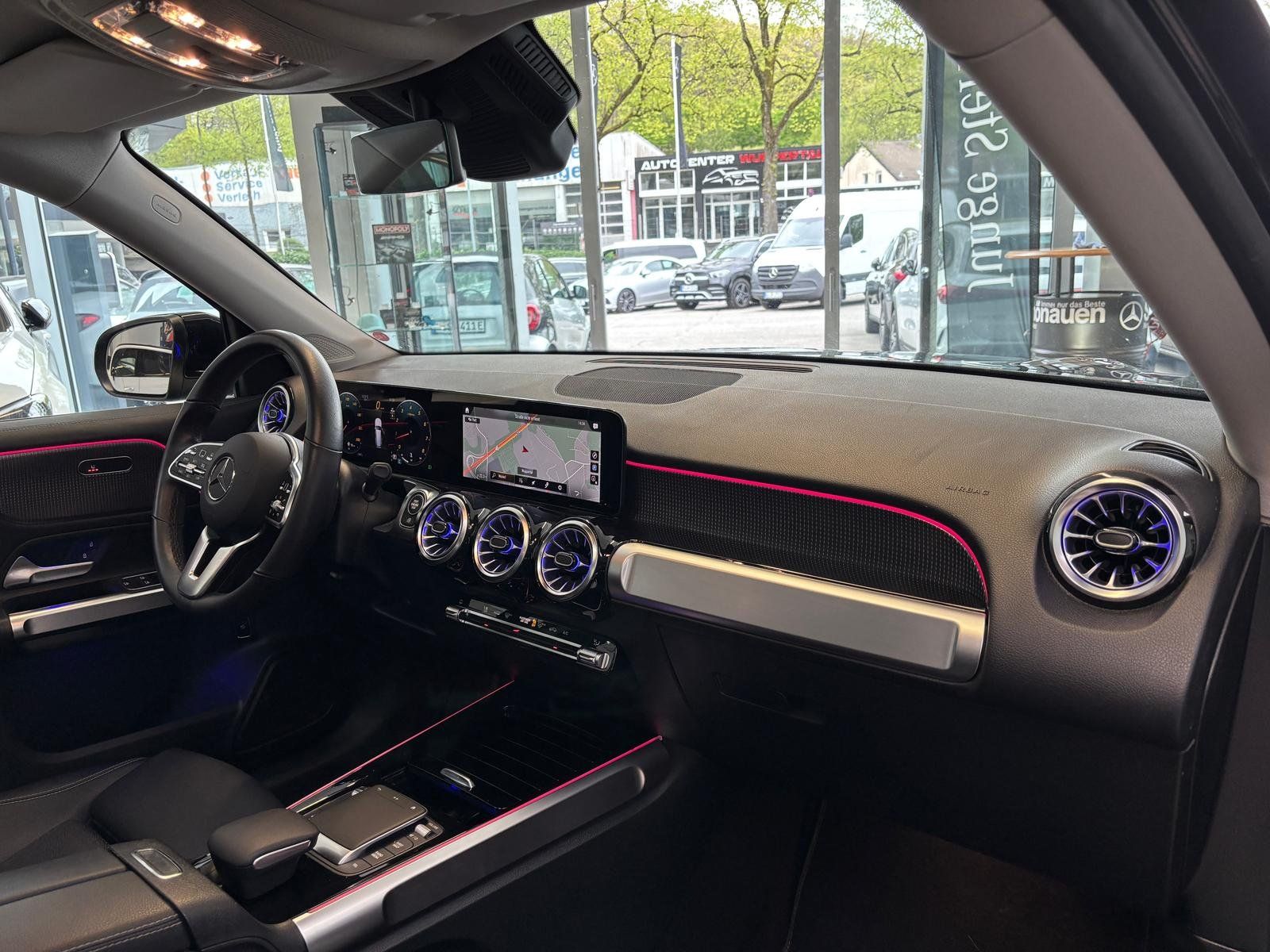 Fahrzeugabbildung Mercedes-Benz GLB 250 PROGRESSIVE PANO+360°+VORRÜSTUNGAHK+19"