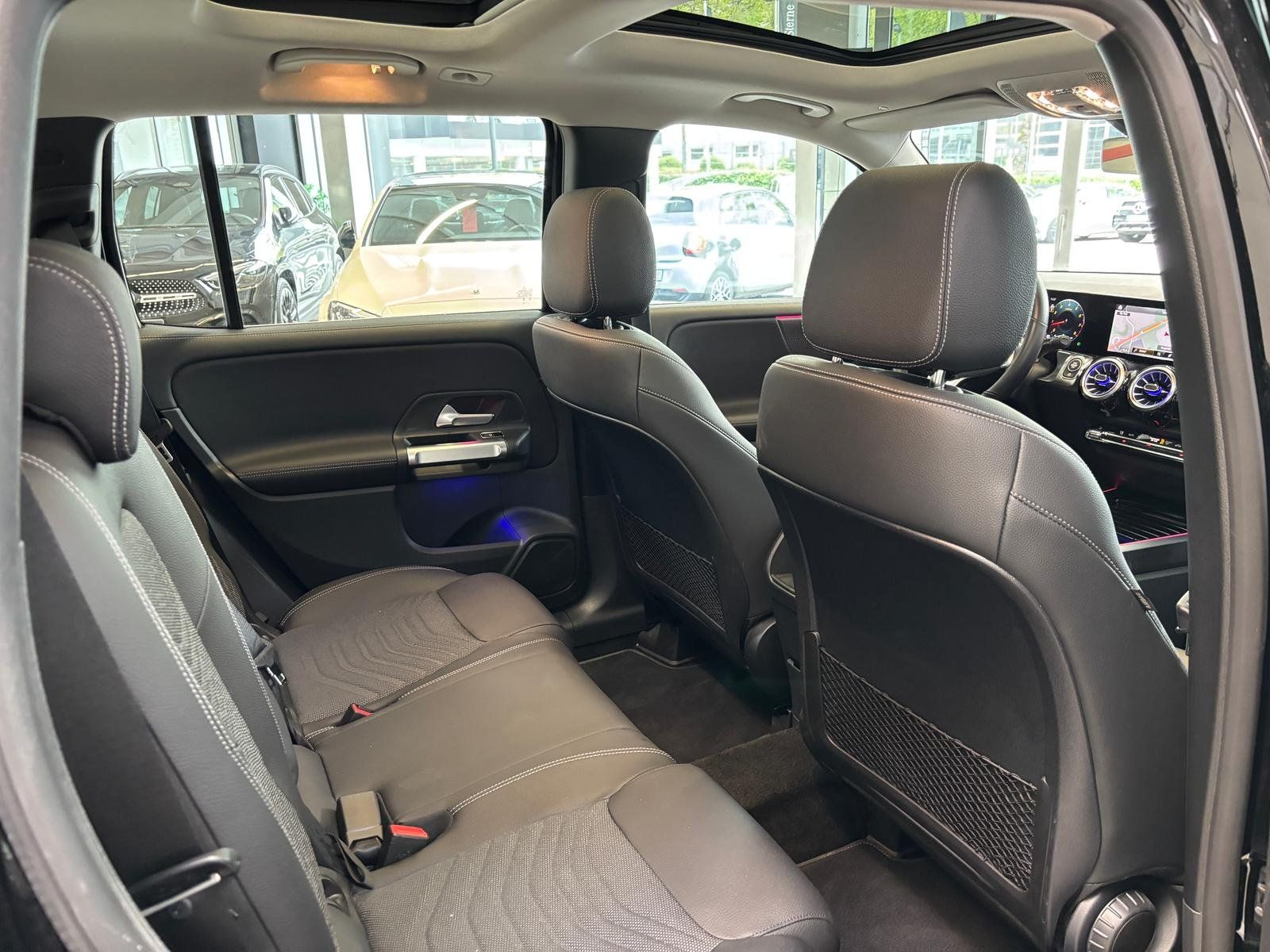 Fahrzeugabbildung Mercedes-Benz GLB 250 PROGRESSIVE PANO+360°+VORRÜSTUNGAHK+19"
