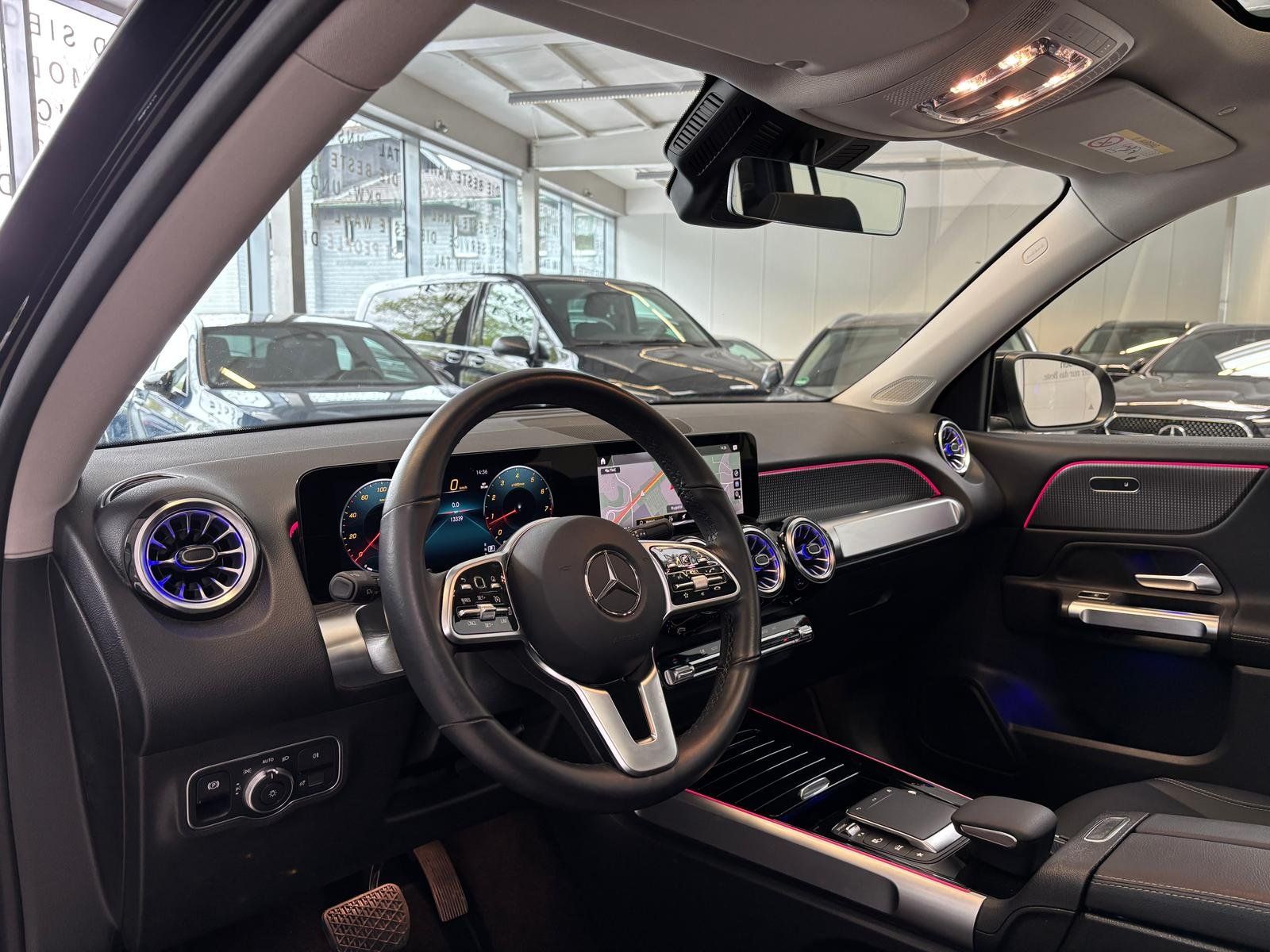 Fahrzeugabbildung Mercedes-Benz GLB 250 PROGRESSIVE PANO+360°+VORRÜSTUNGAHK+19"